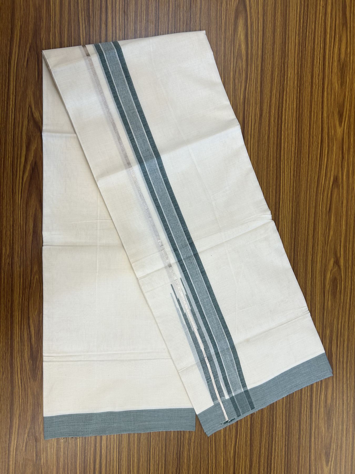 20% Discount ! Kaitharikada Balaramapuram 100% Pure Cotton Double Off white (Unbleached) Mundu/Dhoti - 100x80 - 1.25 inch Silver Kasav & Green Shaded Stripes Chutty Kara 3.90 mtr (8 muzham) - 31 KK5318 PMC