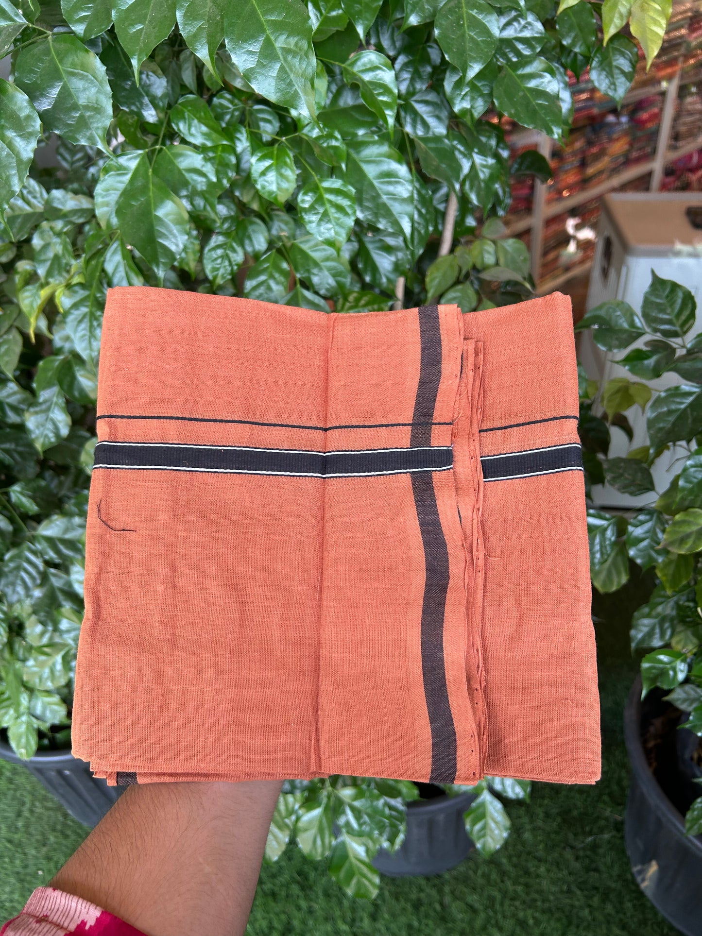 Kerala Handloom Single  - 10% Discount !! KaithariKada 100% Pure Cotton - Mundu/Dhoti 2 cm Black & White Shaded Kara with Kavi colour Body - (2 meter / 4 muzham) - 7 KK8052 ELA