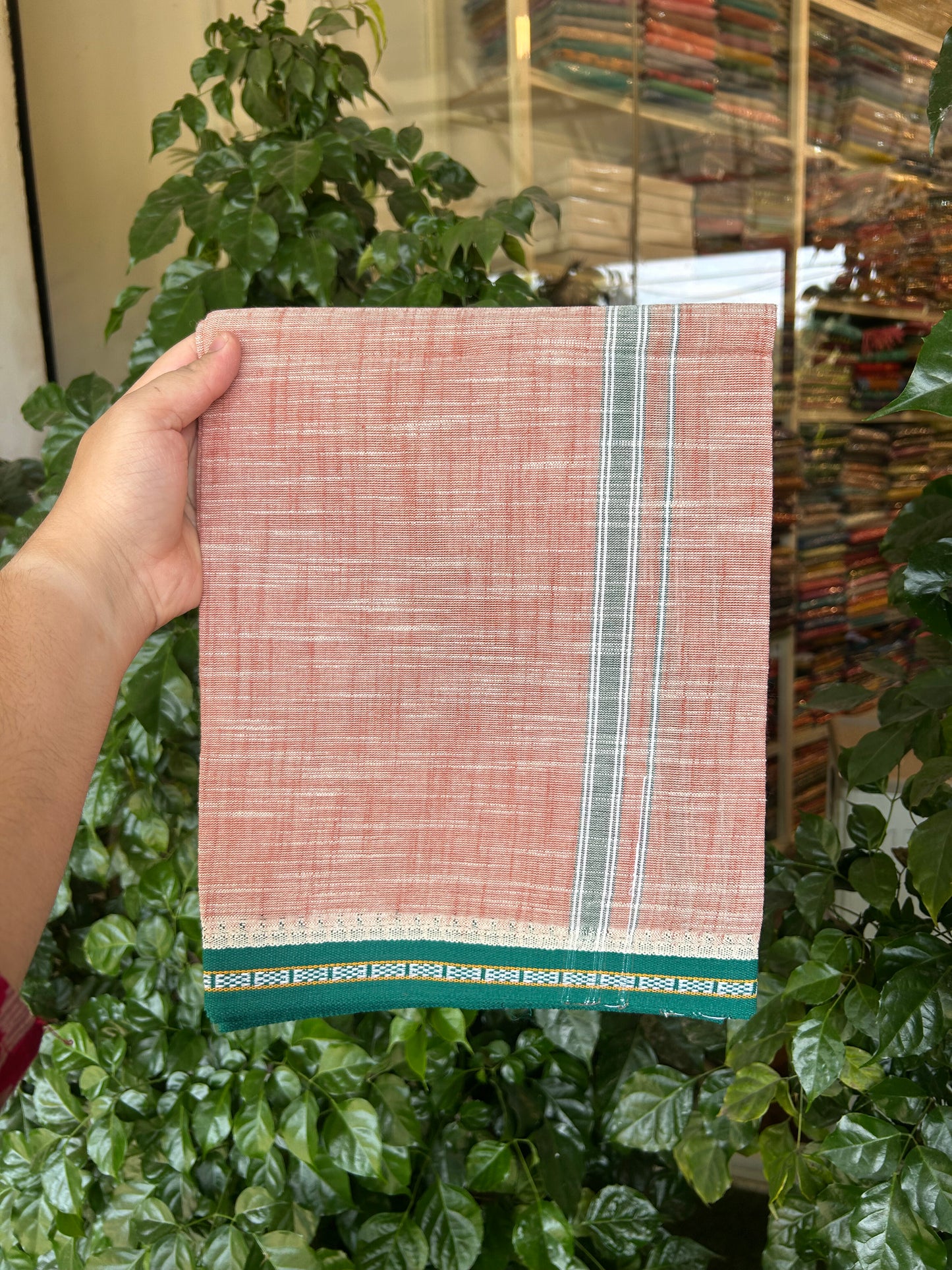 Premium Kathar Type Mund Pure cotton - Kaitharikada - Single Kaily / Lungi - 0.75 inch Green White Kara and Green kuppadam Border with Peach White Shaded colour body  (2 meter / 4 muzham)- 16 KK8052 MUT