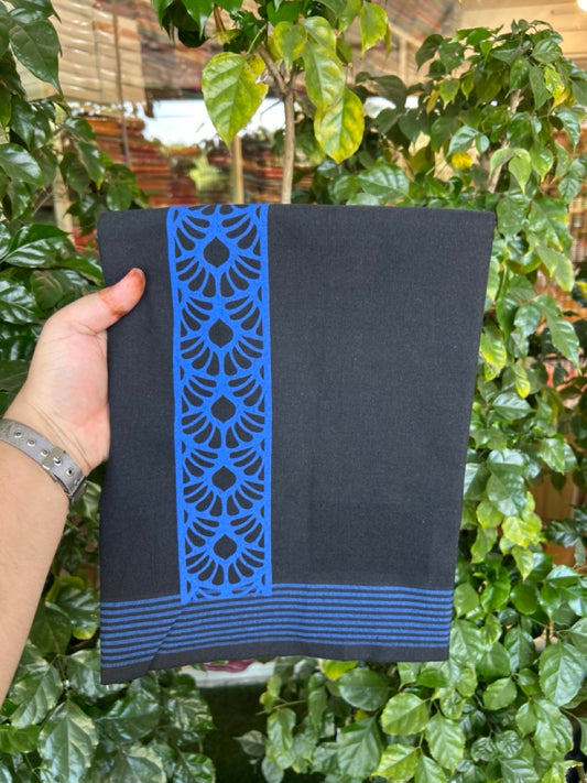 Kaitharikada - Single Kaily / Lungi - Polyster + Cotton - 20s twisted - 2.5 inch Dark Blue Design printed kara with Black colour body - 109 KK8035 GAN