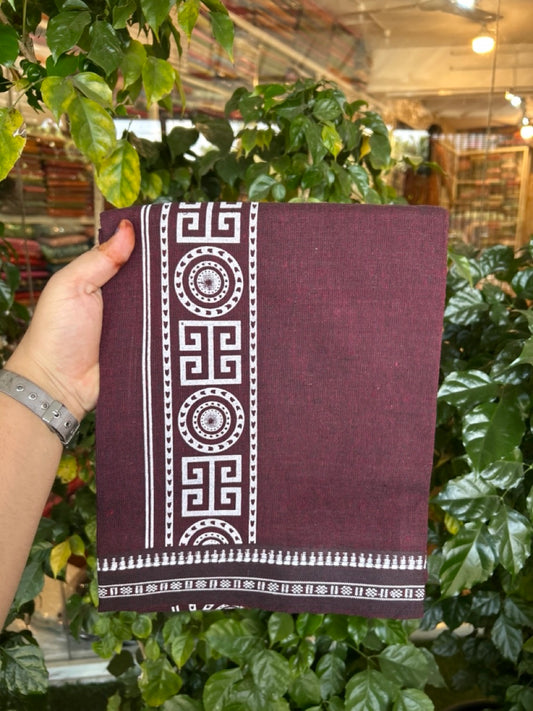 Kaitharikada - Single Kaily / Lungi - Polyster + Cotton - 20s twisted - 2.5 inch White Design printed kuppadam kara with Maroon colour body - 93 KK8035 GAN