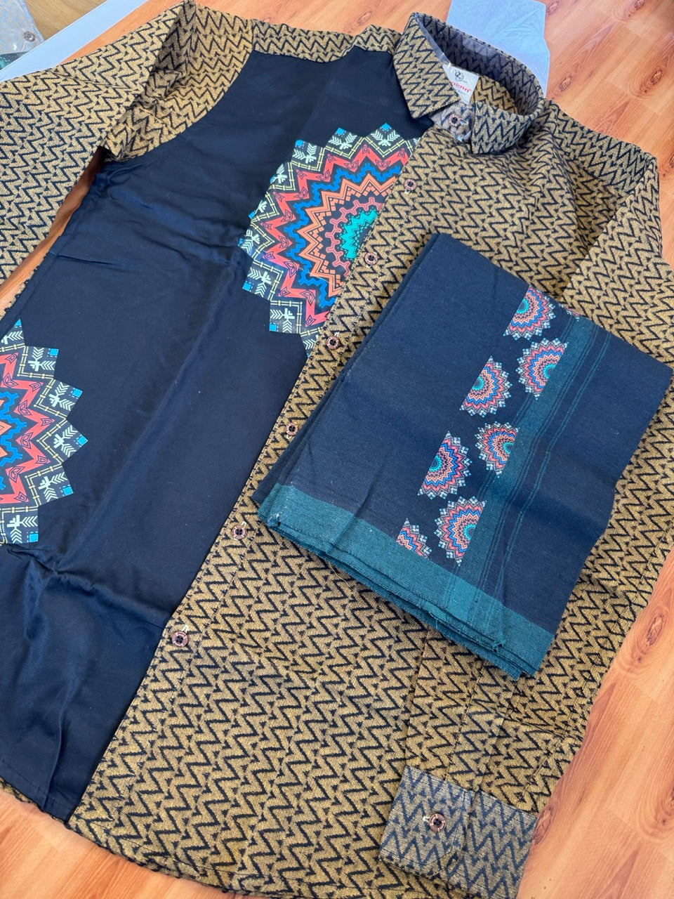Combo Shirt Single Lungi - SIZE : L / 40 Full Sleeve - Mixed cotton - Black & Brown Pattern Shirt with 3 inch Green Kara &  Printed Lungi - 8 KK7053 KUT