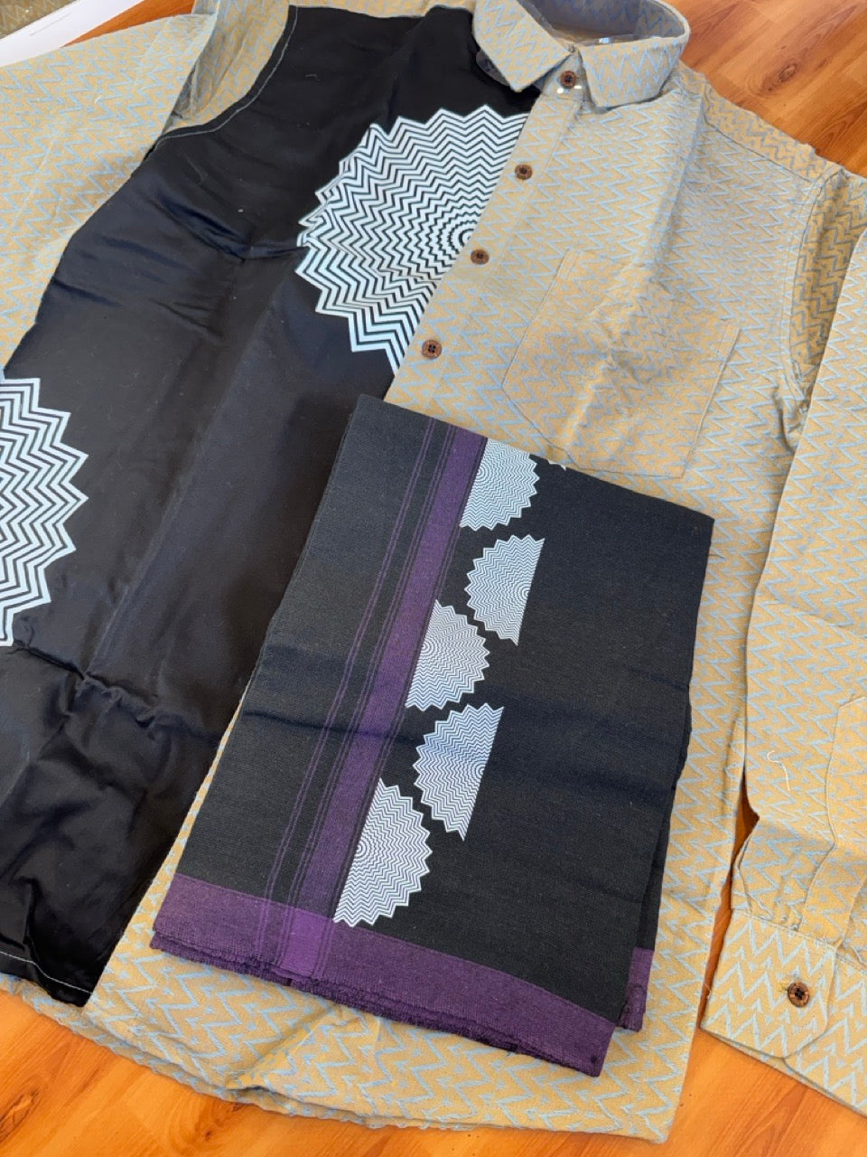 Combo Shirt Single Lungi - SIZE : L / 40 Full Sleeve - Mixed cotton - Black & Brown Blue Pattern Shirt with 3 inch Violet Kara &  Printed Lungi - 10 KK7053 KUT