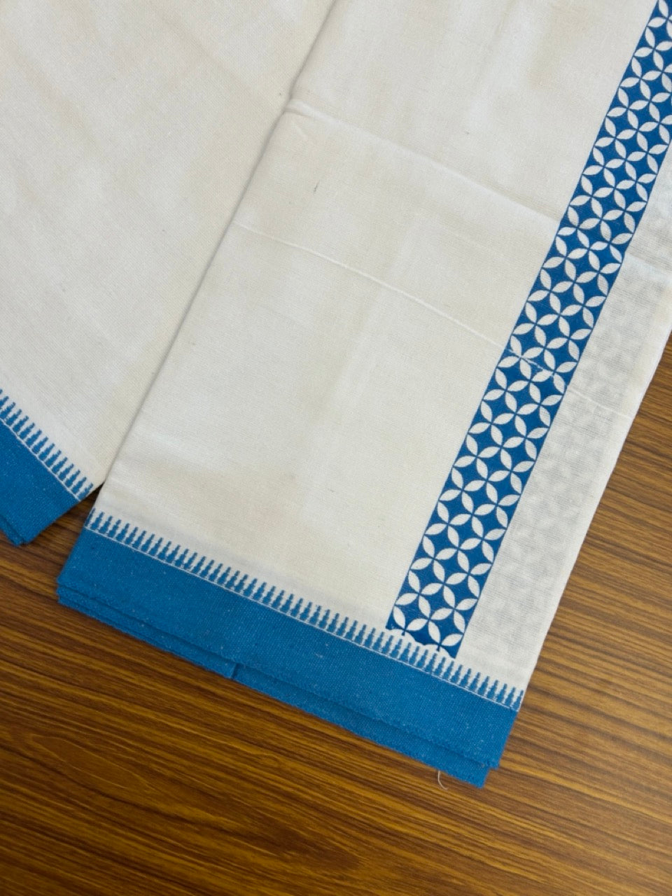 Kaitharikada - Polyster + Cotton - 20s twisted - Pure white Single Kaily / Lungi - 1.5 inch Deep Sky Blue Printed Kuppadam Border with White colour body (2 meter / 4 muzham) -  9 KK8035 GAN