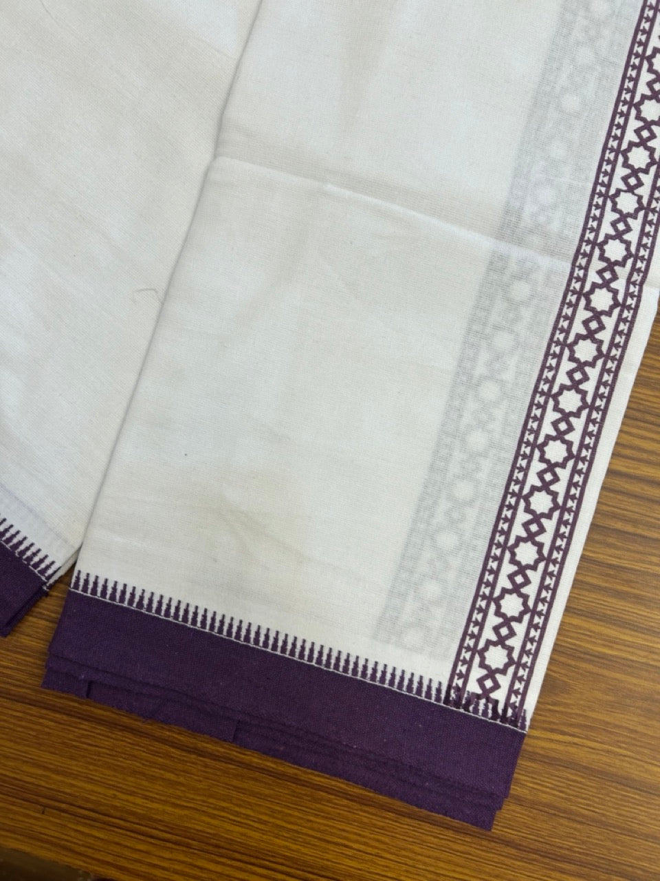 Kaitharikada - Polyster + Cotton - 20s twisted - Pure white Single Kaily / Lungi - 1.5 inch Wine Purple Printed Kuppadam Border with White colour body (2 meter / 4 muzham) -  15 KK8035 GAN