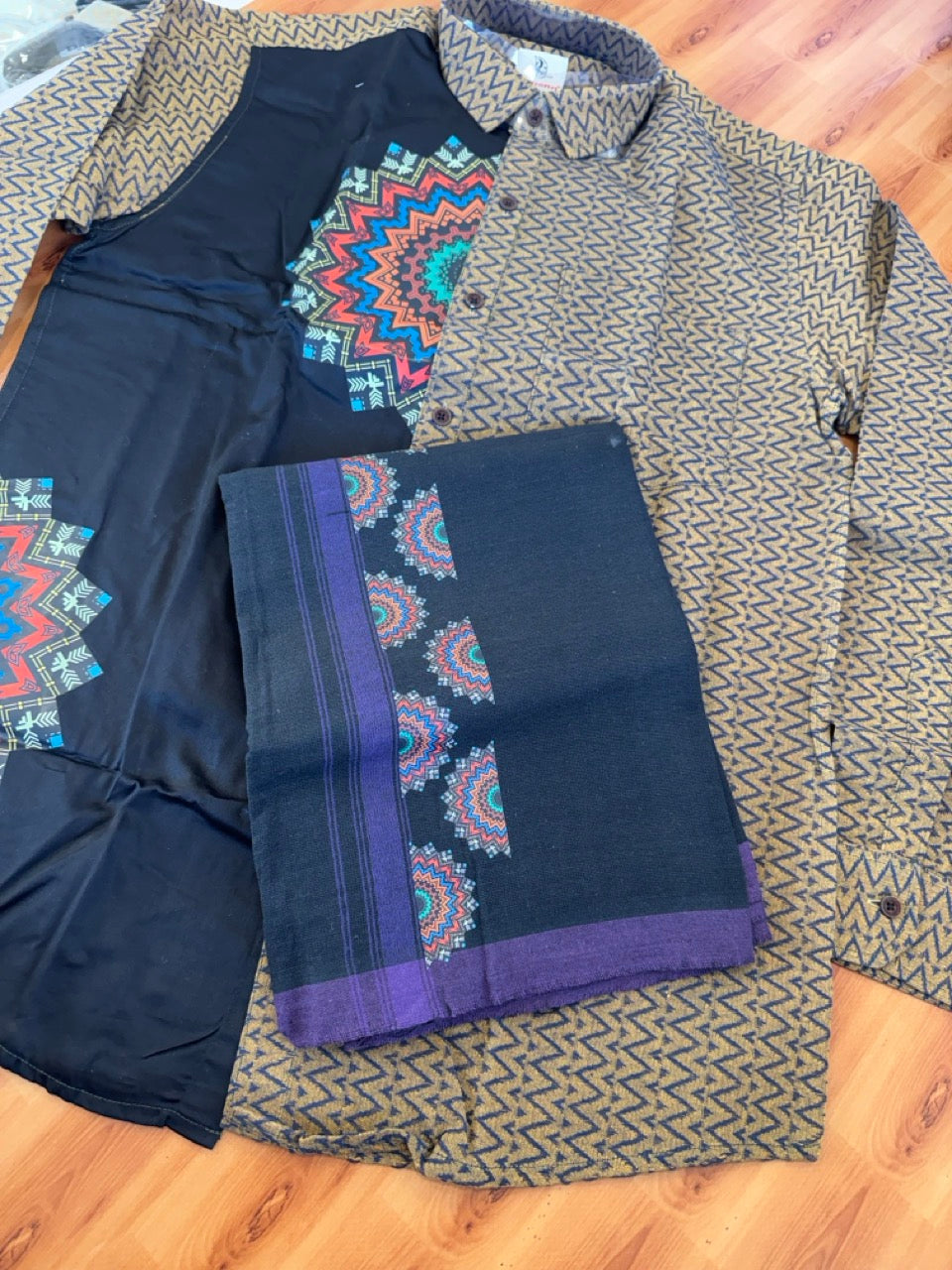 Combo Shirt Single Lungi - SIZE : L / 40 Full Sleeve - Mixed cotton - Black & Brown Black Pattern Shirt with 3 inch Violet Kara &  Printed Lungi - 14 KK7053 KUT