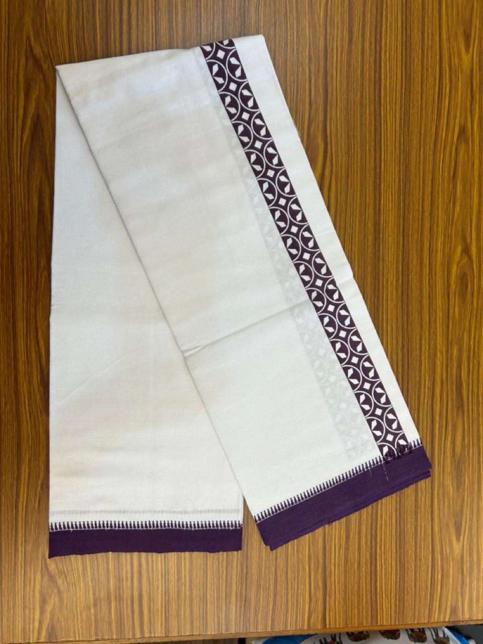 Kaitharikada - Polyster + Cotton - 20s twisted - Pure white Single Kaily / Lungi - 1.5 inch Wine Purple Printed Kuppadam Border with White colour body (2 meter / 4 muzham) -  16 KK8035 GAN