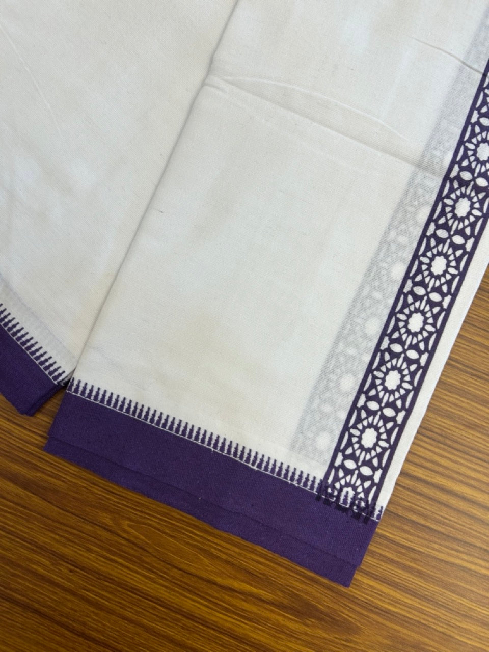 Kaitharikada - Polyster + Cotton - 20s twisted - Pure white Single Kaily / Lungi - 1.5 inch Violet Printed Kuppadam Border with White colour body (2 meter / 4 muzham) -  12 KK8035 GAN