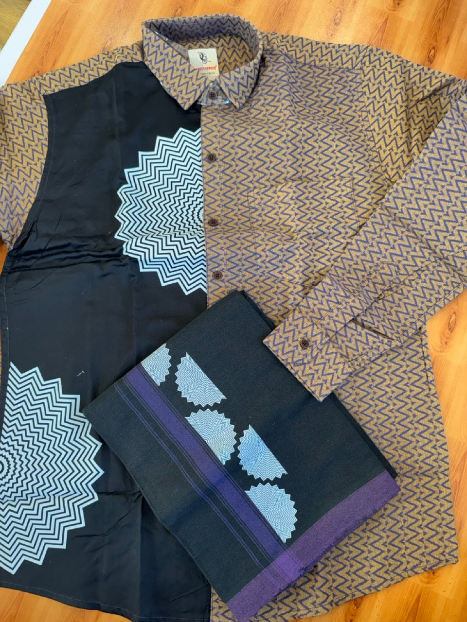 Combo Shirt Single Lungi - SIZE : L / 40 Full Sleeve - Mixed cotton - Black & Brown Violet Pattern Shirt with 3 inch Violet Kara & Printed Lungi - 17 KK7053 KUT