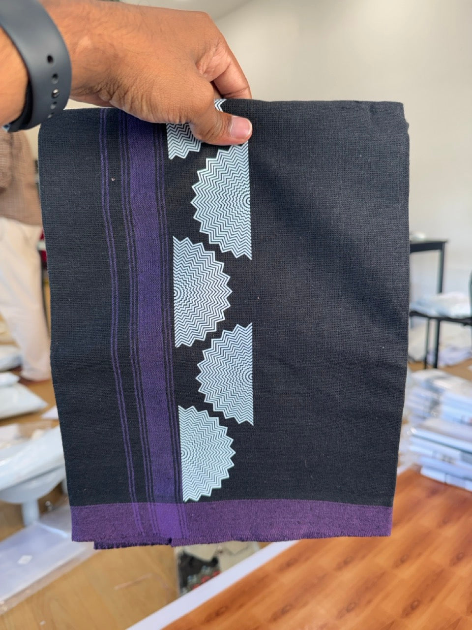 Combo Shirt Single Lungi - SIZE : L / 40 Full Sleeve - Mixed cotton - Black & Light Brown Blue Pattern Shirt with 3 inch Violet Kara & Printed Lungi - 18 KK7053 KUT