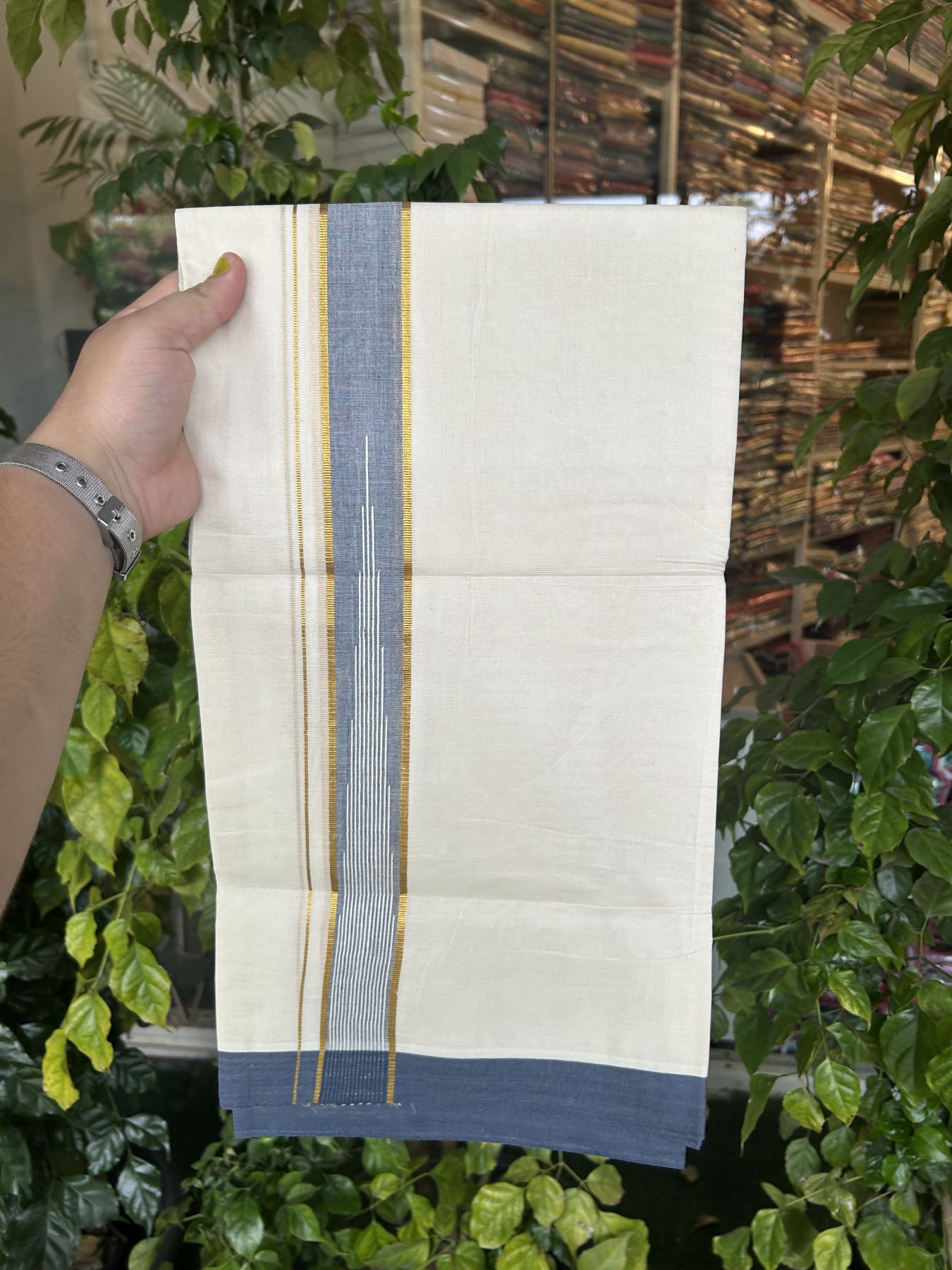 20% Discount ! Kaitharikada Balaramapuram 100% Pure Cotton Double Off white (Unbleached) Mundu/Dhoti - 100x80 - 1.5 inch Gold Kasav & Ash Blue Shaded Stripes Chutty Kara 3.90 mtr (8 muzham) - 30 KK5318 PMC