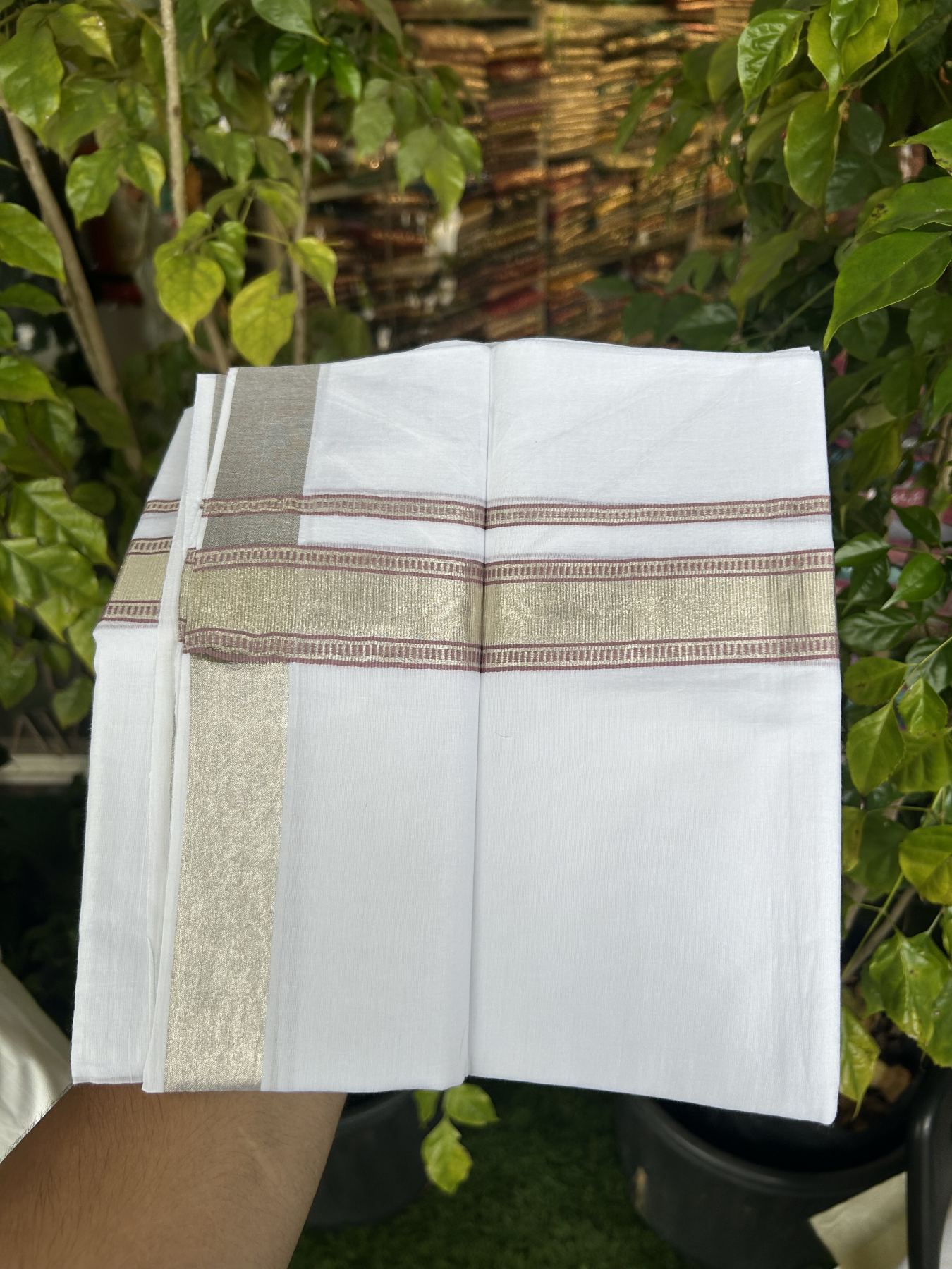 20% Discount!! KaithariKada Balaramapuram 100% Cotton Double Pure White Mundu/Dhoti - 100x100 - 1.5 inch Silver Kasav & Dusty Peach Design Kara 3.90 mtr (8 muzham) - 6 KK5318 GAN