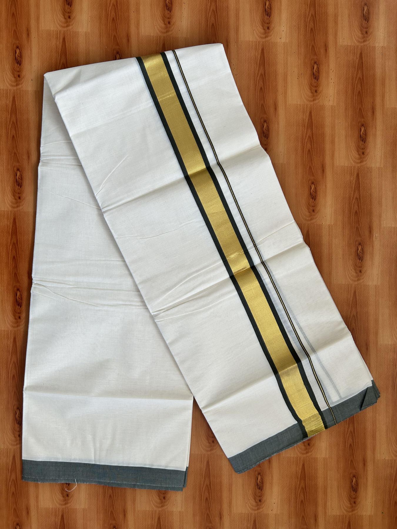 Double Off White - (Unbleached) Mundu/Dhoti - 20% Discount! KaithariKada Balaramapuram Pure Cotton - 80s - 1.25 inch Gold Kasav & Dark Sage Green Kara - 4 mtr (8.5 Muzham) - 37 KK5416 GAN