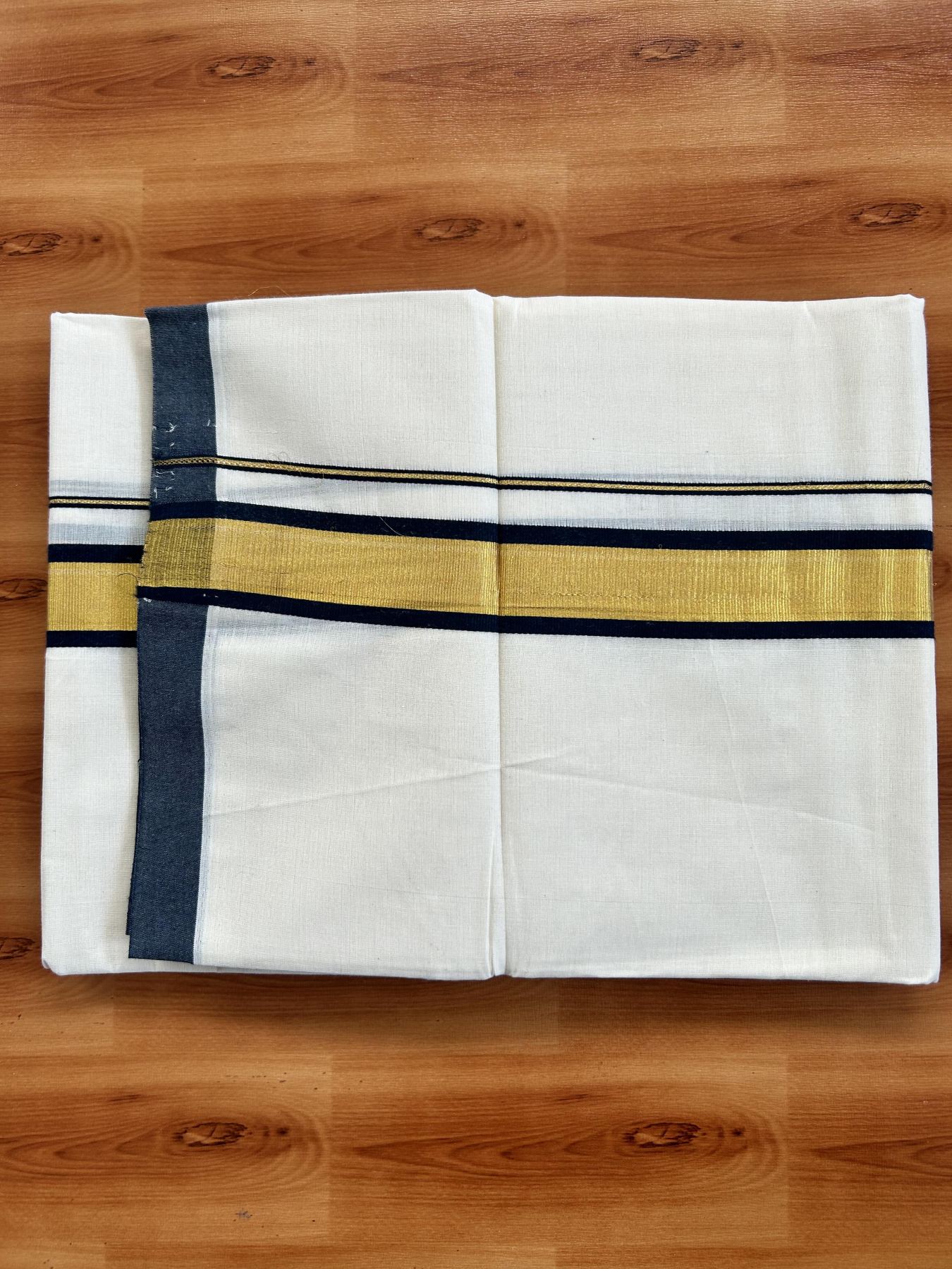 Double Off White - (Unbleached) Mundu/Dhoti - 20% Discount! KaithariKada Balaramapuram Pure Cotton - 80s - 1.25 inch Gold Kasav & Navy Blue Kara - 4 mtr (8.5 Muzham) - 38 KK5416 GAN