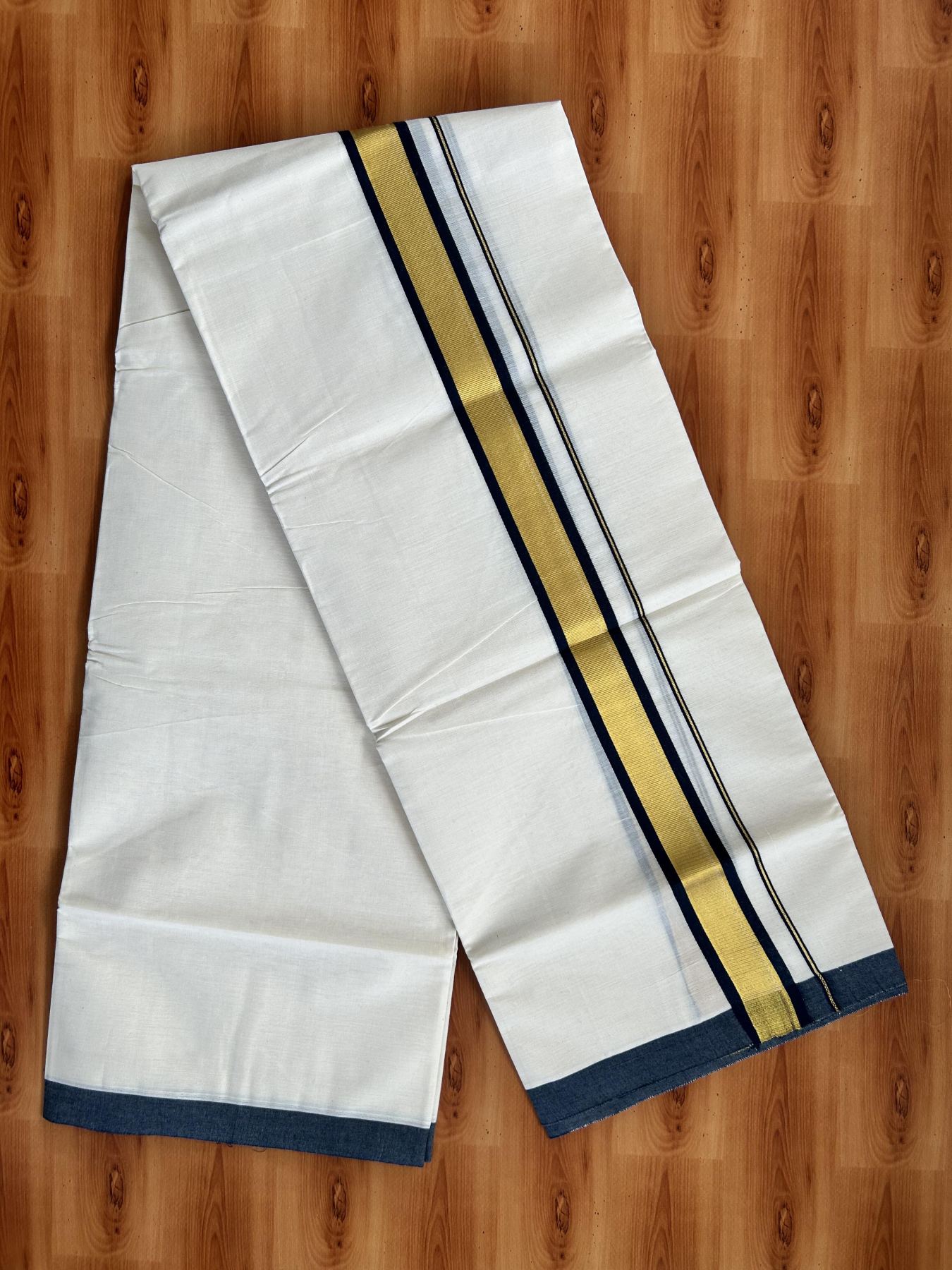 Double Off White - (Unbleached) Mundu/Dhoti - 20% Discount! KaithariKada Balaramapuram Pure Cotton - 80s - 1.25 inch Gold Kasav & Navy Blue Kara - 4 mtr (8.5 Muzham) - 38 KK5416 GAN