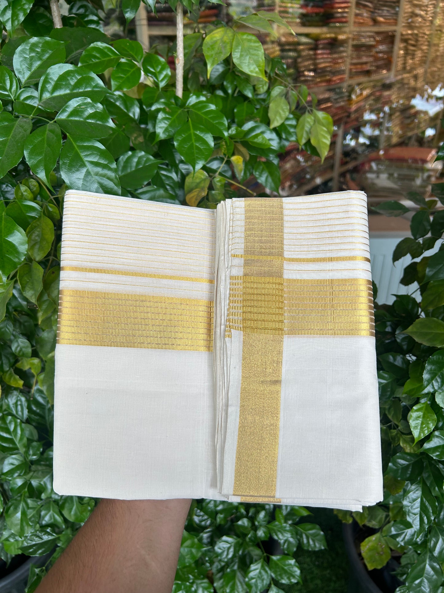 25% Discount ! KaithariKada Handloom Unakkupaav Kerala Handloom - 100% Pure Cotton Off White (Unbleached) Double Mundu/Dhoti - 100x80 - 7 Inch Gold kasav Side Stripes Kara 4 mtr (8.5 muzham) - 25 KK5352 ABH