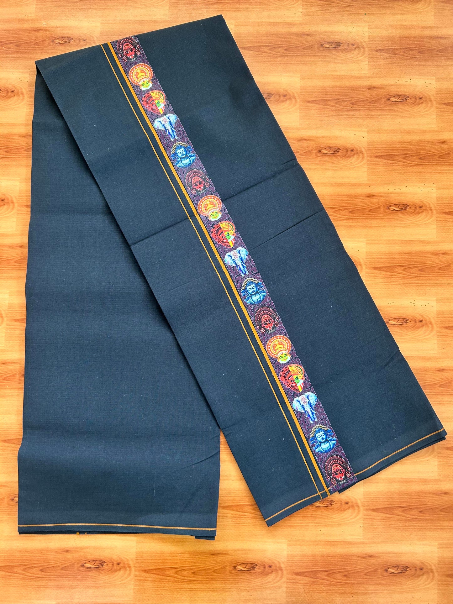 Single Kaily / Lungi- 20% Discount !! Kaitharikada - Pure Cotton - (40s) - 0.5 inch Brown Kara Multi Printed Design Kara with Black colour Body (2 meter / 4 muzham) - 33 KK8062 GAN