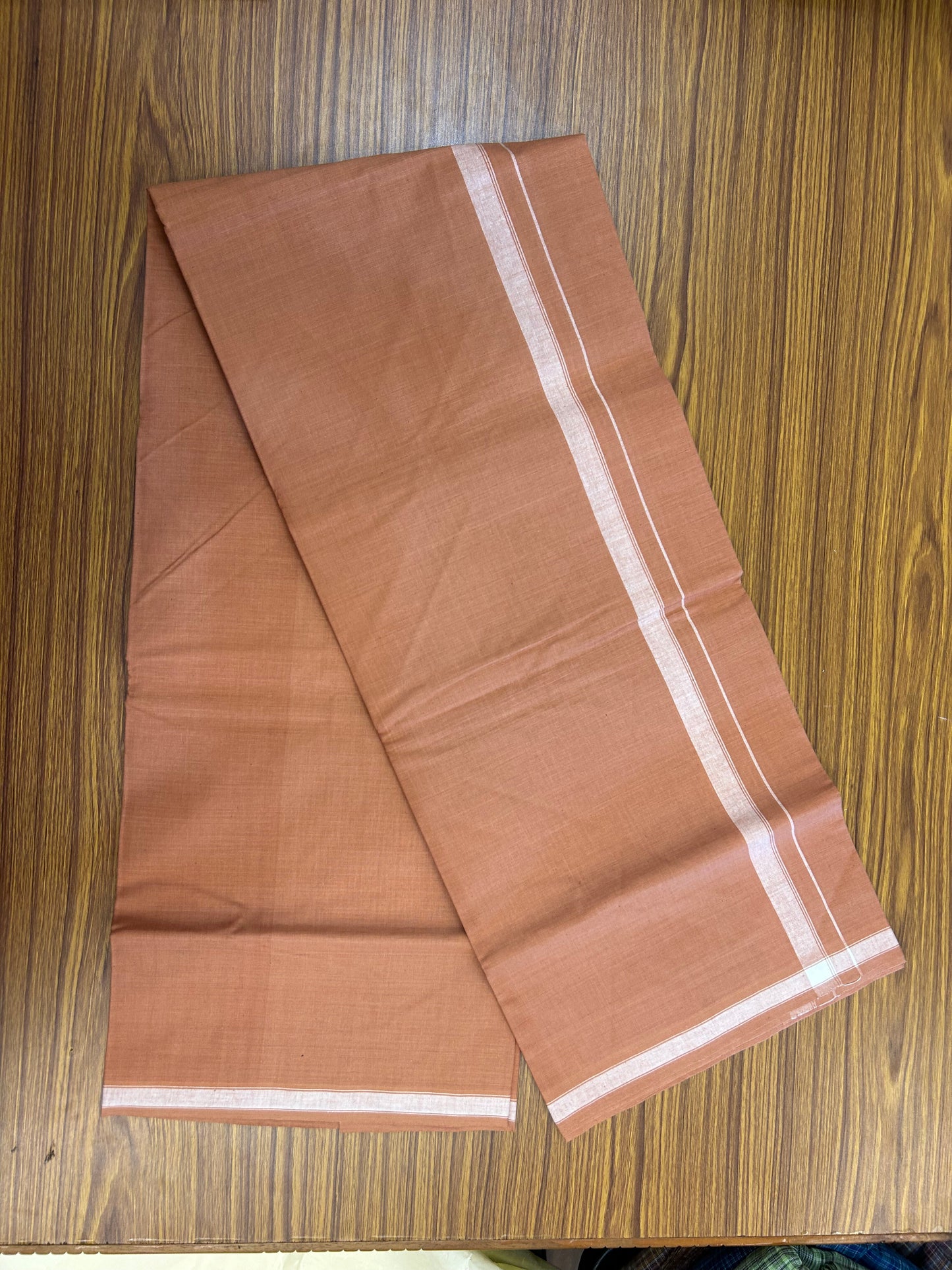 2.5 meter Special Premium Dyed Cotton Type Kavi Single Mundu Kaitharikada Special - Kaily / Lungi - 40s Warp x 40s Weft - 0.75 inch White Striped kara with Kavi Body (5.36 muzham) - 4 KK8049 MR