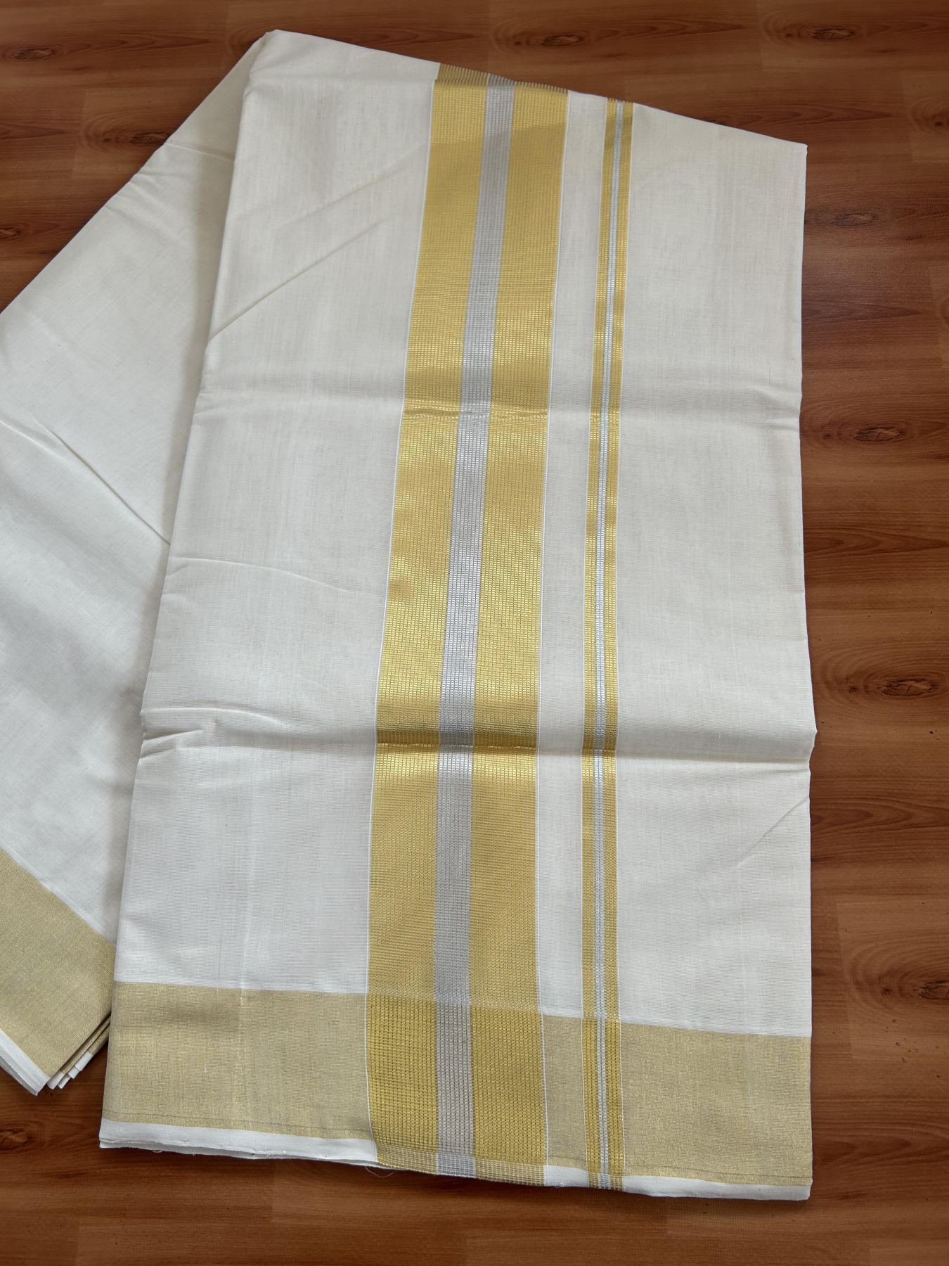 Kerala Saree for Women - 25% Discount KaithariKada Handloom Millpaav Balaramapuram - 100% Pure Cotton - 3.25 inch Gold & Silver Kasav striped Kara - 13 KK7158 RAV