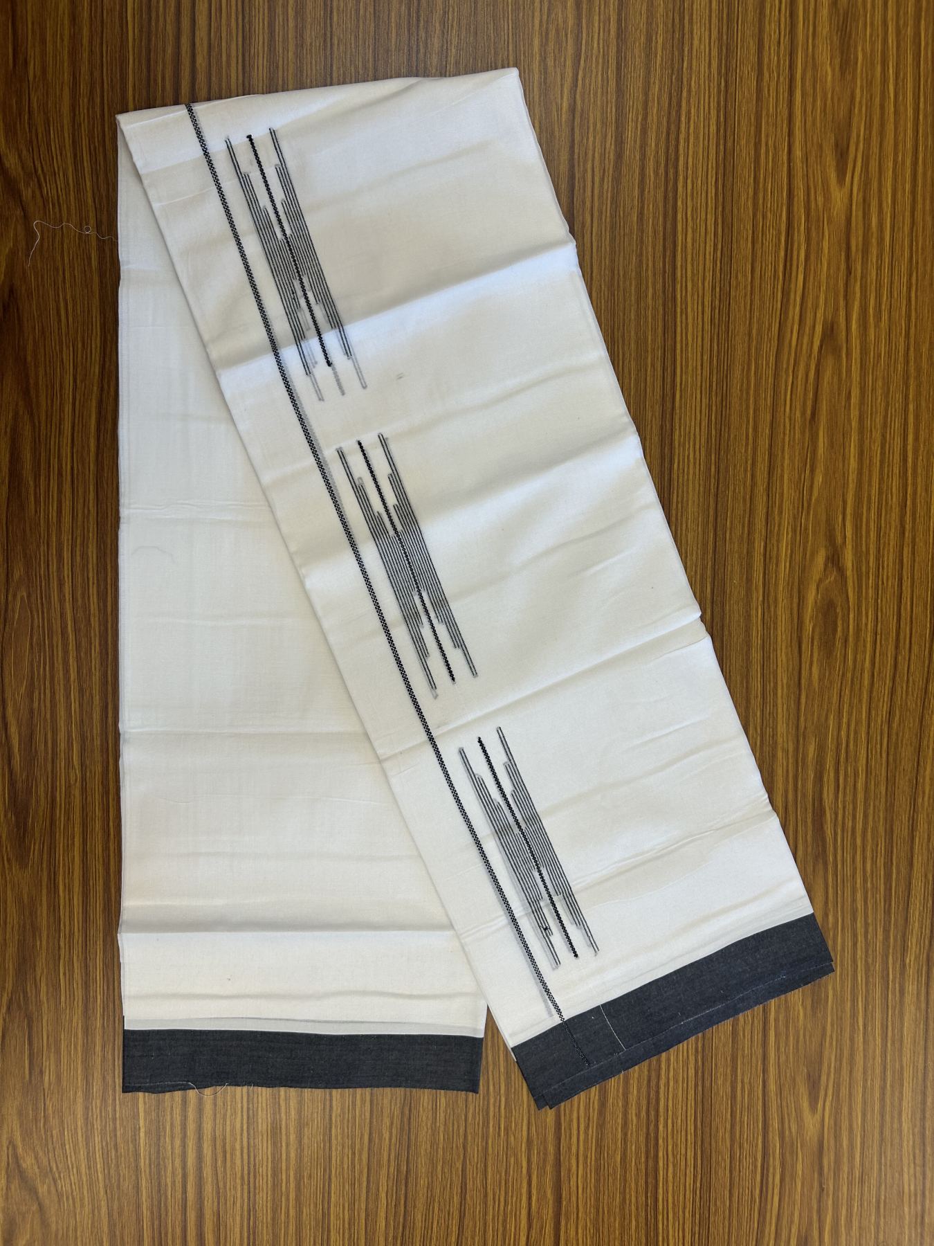 20% Discount ! Kaitharikada Balaramapuram 100% Cotton Pure White Double Mundu/Dothi - 100x80 - 1.5 inch Black Stripes Design Kara 3.80 mtr (8 muzham) - 19 KK5319 THI