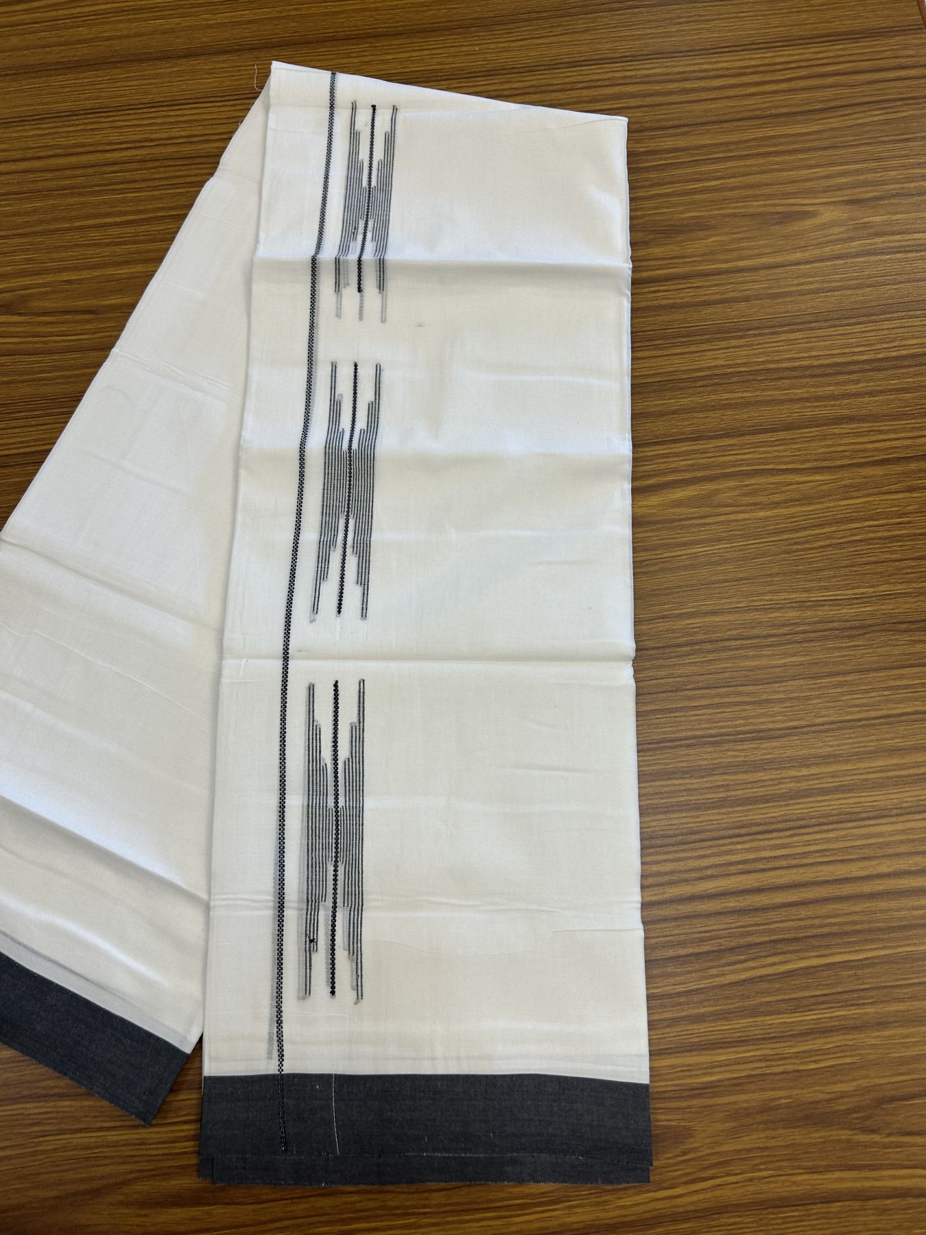 20% Discount ! Kaitharikada Balaramapuram 100% Cotton Pure White Double Mundu/Dothi - 100x80 - 1.5 inch Black Stripes Design Kara 3.80 mtr (8 muzham) - 19 KK5319 THI