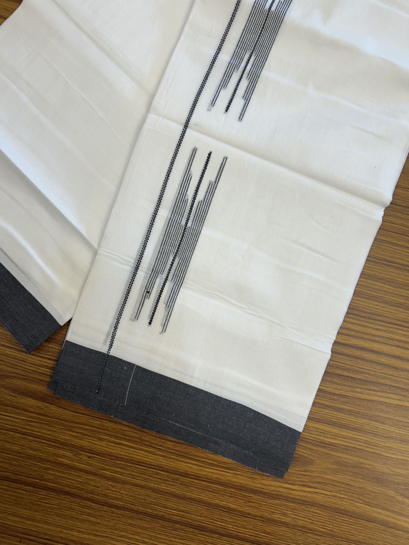 20% Discount ! Kaitharikada Balaramapuram 100% Cotton Pure White Double Mundu/Dothi - 100x80 - 1.5 inch Black Stripes Design Kara 3.80 mtr (8 muzham) - 19 KK5319 THI