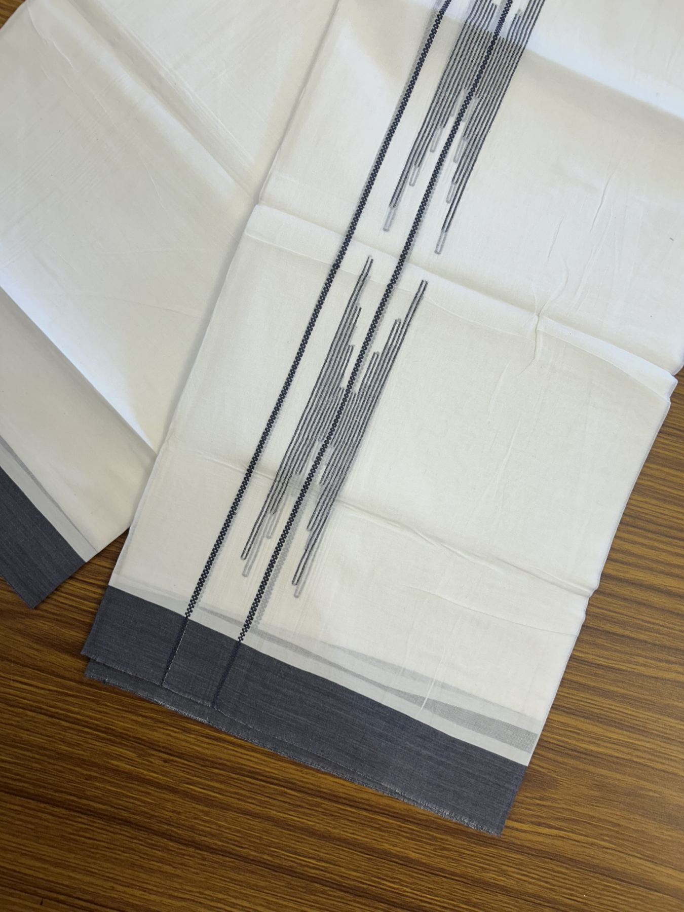 20% Discount ! Kaitharikada Balaramapuram 100% Cotton Pure White Double Mundu/Dothi - 100x80 - 1.5 inch Navy Blue Stripes Design Kara 3.80 mtr (8 muzham) - 18 KK5319 THI