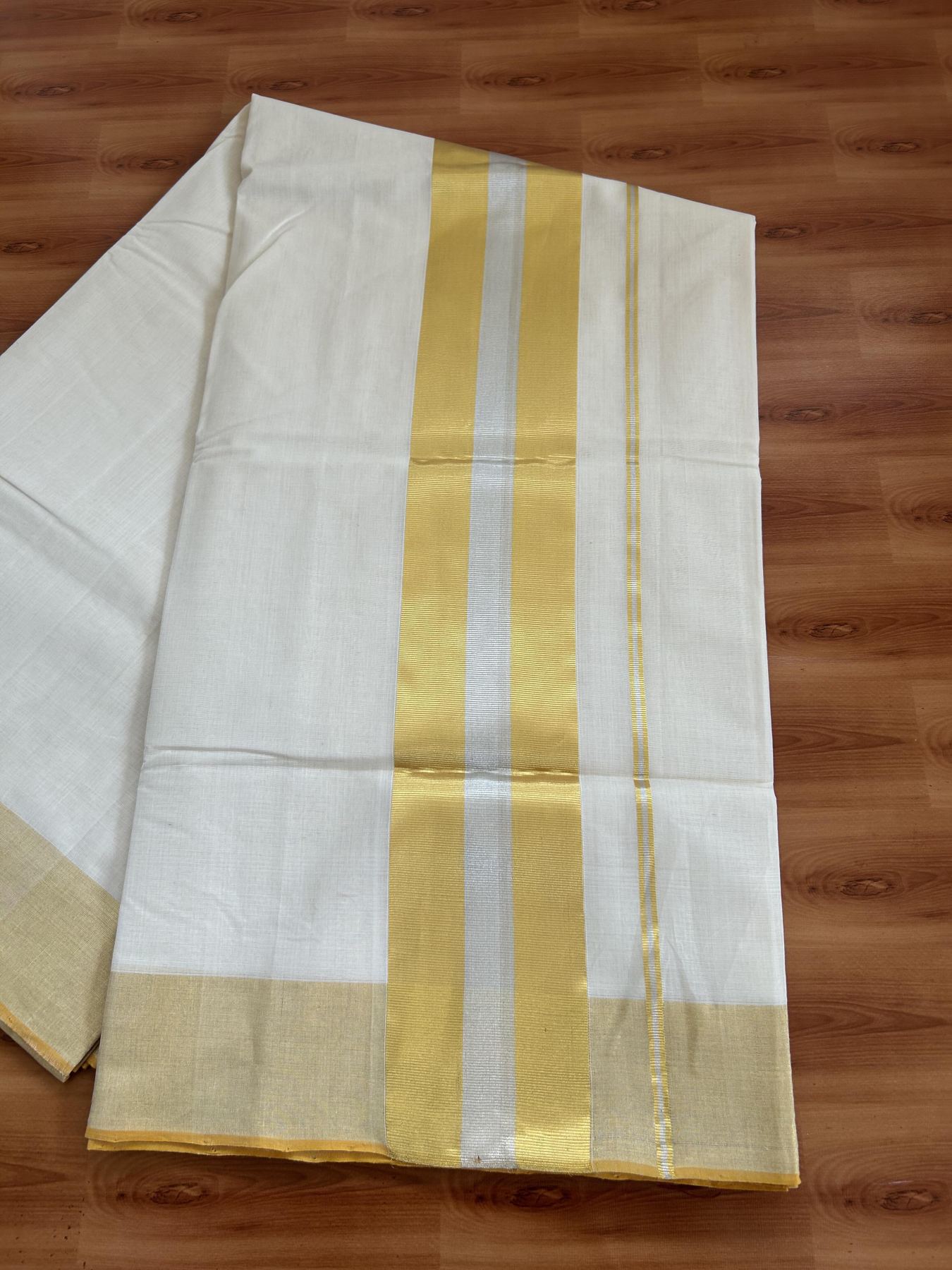 Kerala Saree for Women - 25% Discount KaithariKada Handloom Millpaav Balaramapuram - 100% Pure Cotton - 4 inch Gold & Silver Kasav striped Kara - 16 KK7158 RAV