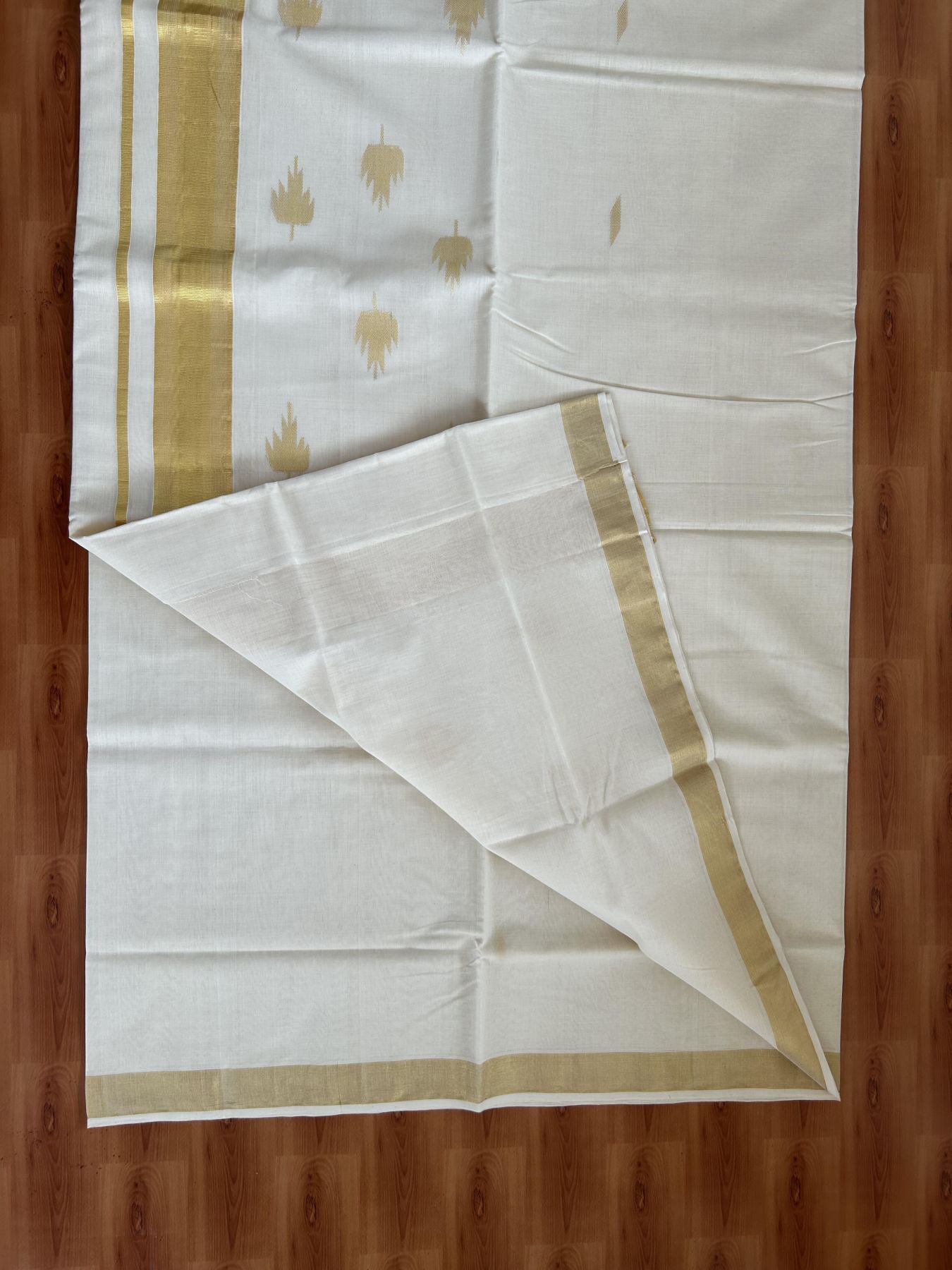 Kerala Saree for Women - 25% Discount KaithariKada Handloom Millpaav Balaramapuram - 100% Pure Cotton - 2.75 inch Gold Kasav Kara & Leaf Design - 3 KK7158 RAV