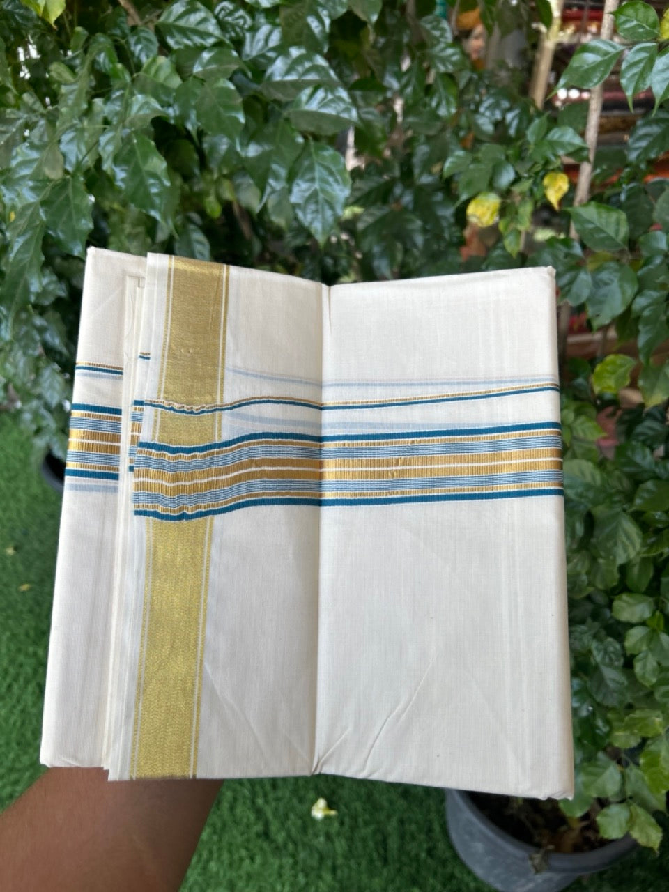 20% Discount! KaithariKada Balaramapuram 100% Cotton Double Off White - (Unbleached) Mundu/Dhoti - 80x80 - 1.5 inch Kasavu & Peacock Blue stripes kara - 4 mtrs - 24 KK5281 GAN