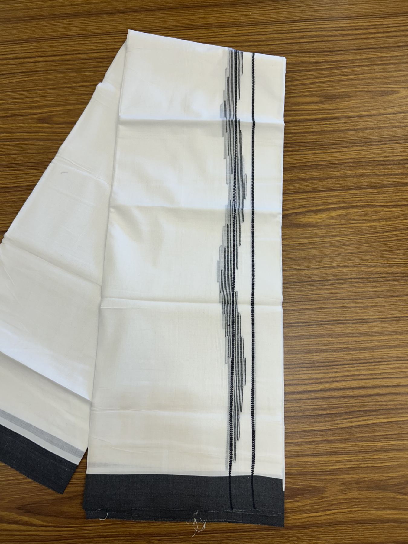 20% Discount ! Kaitharikada Balaramapuram 100% Cotton Pure White Double Mundu/Dothi - 100x80 - 0.75 inch Black Stripes Design Kara 3.80 mtr (8 muzham) - 32 KK5319 THI