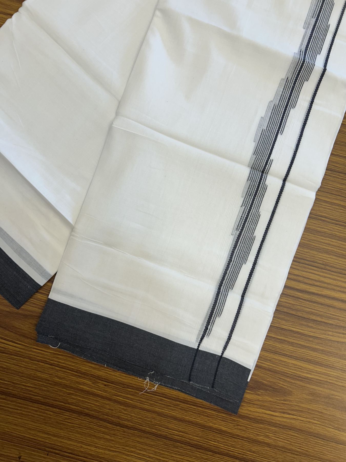 20% Discount ! Kaitharikada Balaramapuram 100% Cotton Pure White Double Mundu/Dothi - 100x80 - 0.75 inch Black Stripes Design Kara 3.80 mtr (8 muzham) - 32 KK5319 THI