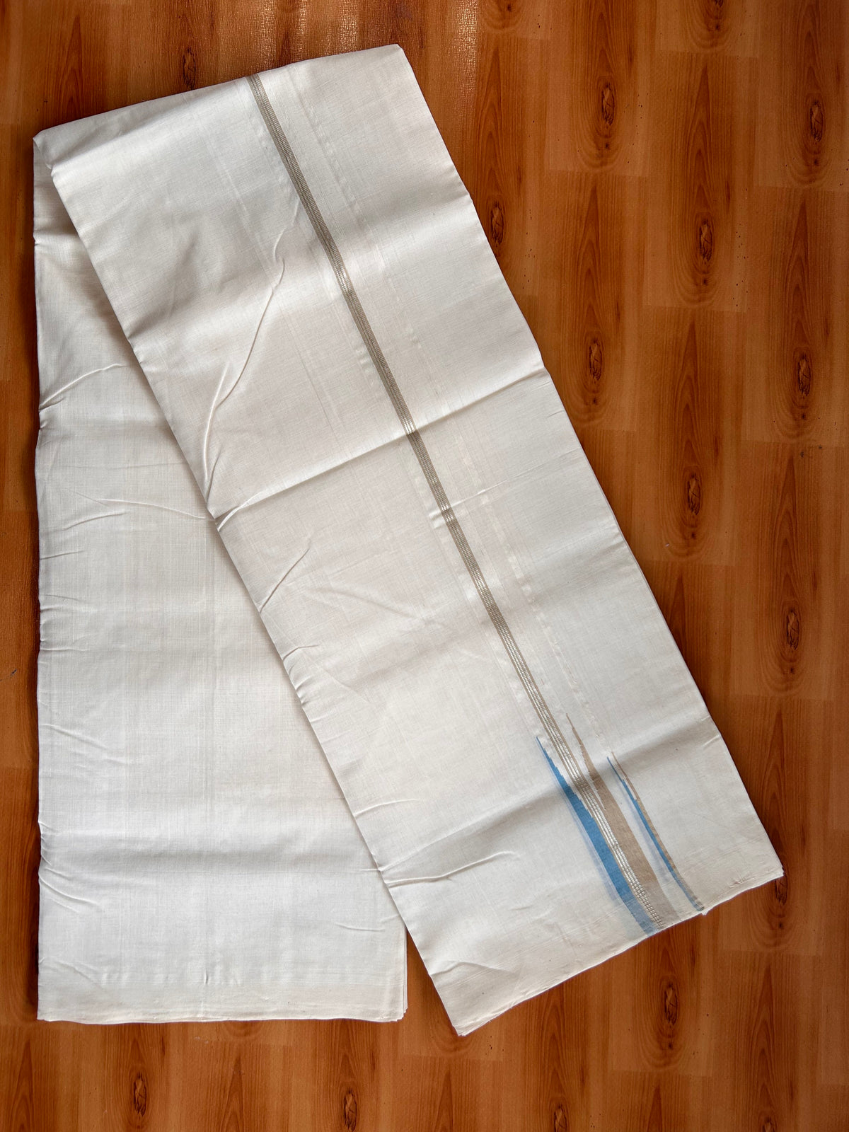 Off White (Unbleached) Double Mundu/Dhoti - 25% Discount!! Unakkupaav Kerala Handloom 100% Pure Cotton - 100X80 - 0.5 inch Puliyilakkara Silver Kasav Beige Brown & Blue Stripes Double Chutty 4 mtr (8.5 Muzham) - 25 KK5538 REA