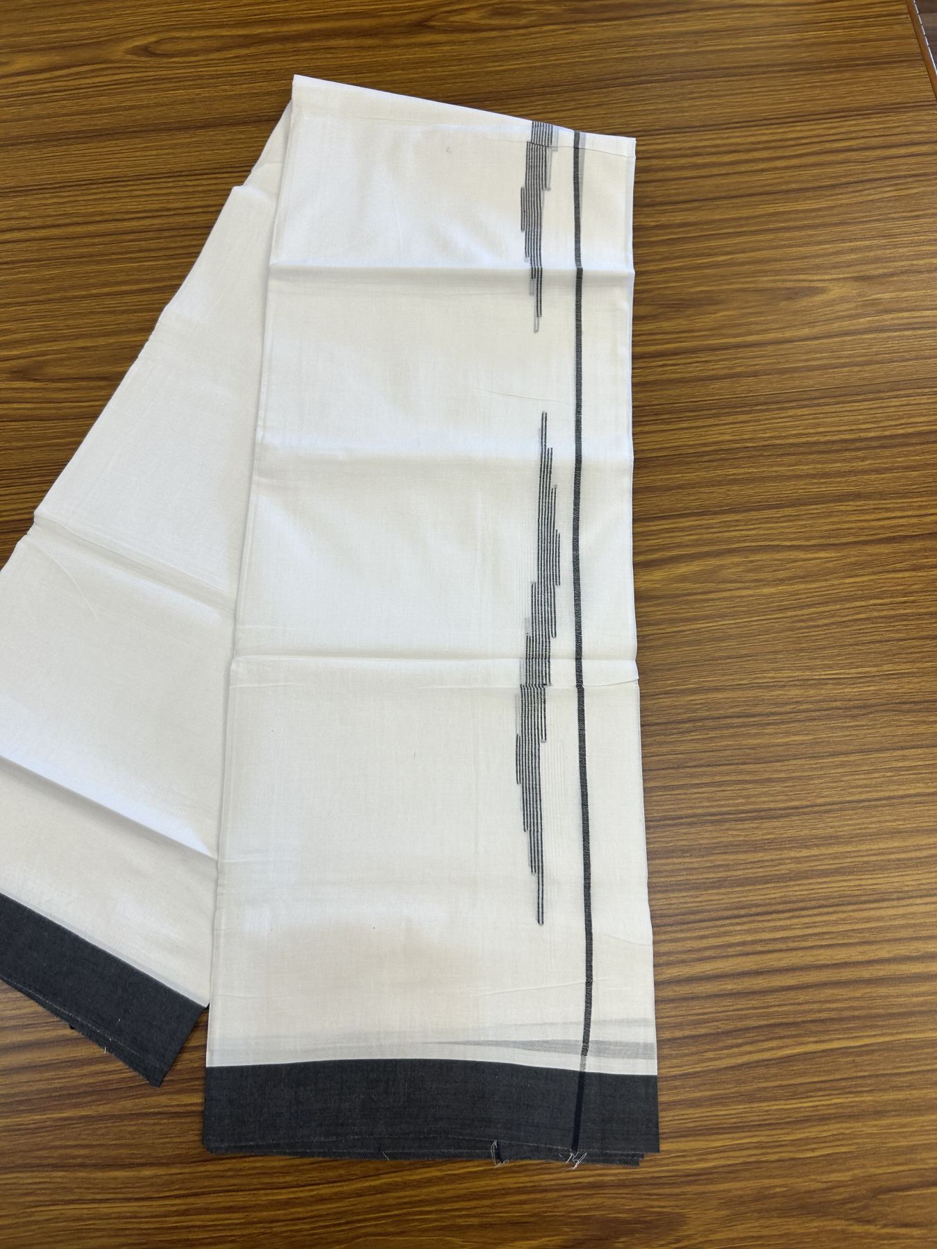 20% Discount ! Kaitharikada Balaramapuram 100% Cotton Pure White Double Mundu/Dothi - 100x80 - 0.75 inch Black Stripes Design Kara 3.80 mtr (8 muzham) - 35 KK5319 THI