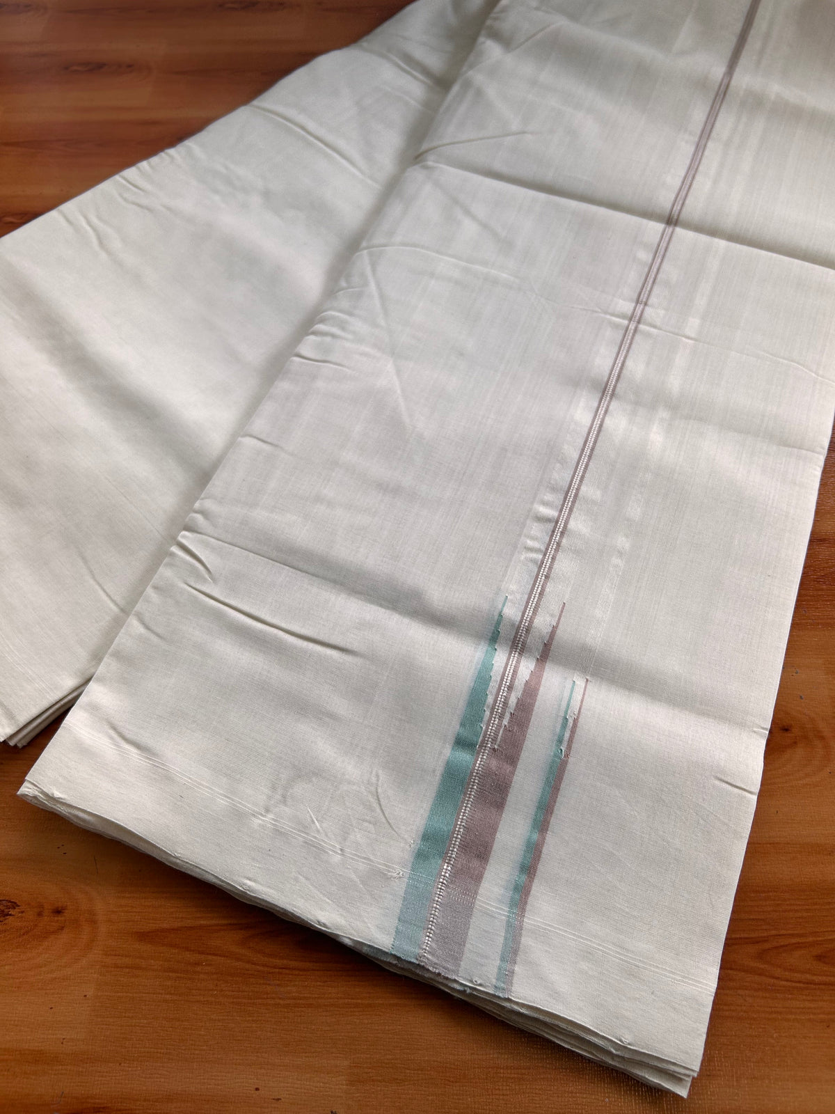 Off White (Unbleached) Double Mundu/Dhoti - 25% Discount!! Unakkupaav Kerala Handloom 100% Pure Cotton - 100X80 - 0.5 inch Puliyilakkara Silver Kasav Pestel Brown & Sea Form Green Stripes Double Chutty 4 mtr (8.5 Muzham) - 24 KK5538 REA