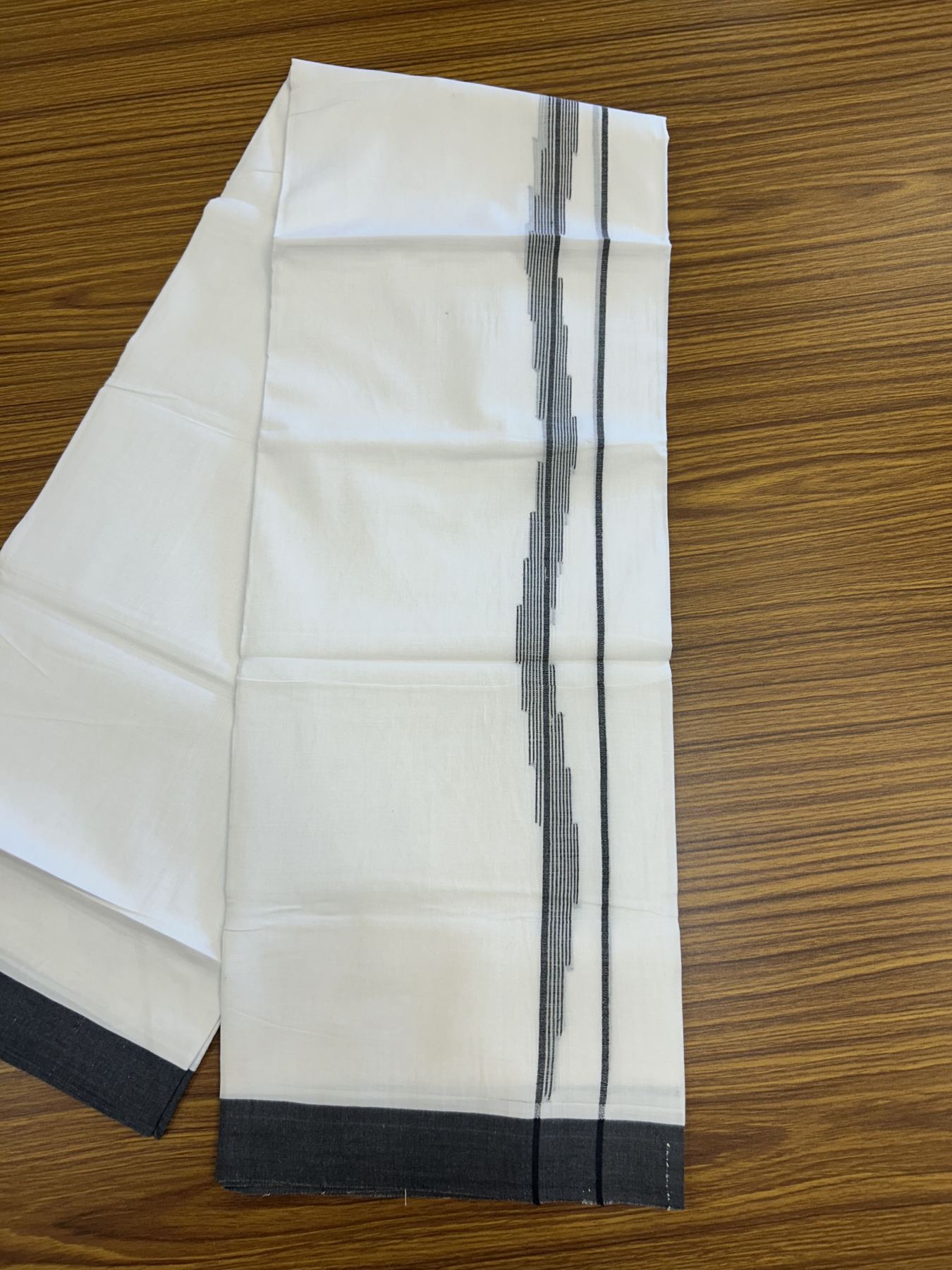 20% Discount ! Kaitharikada Balaramapuram 100% Cotton Pure White Double Mundu/Dothi - 100x80 - 0.75 inch Black Stripes Design Kara 3.80 mtr (8 muzham) - 34 KK5319 THI