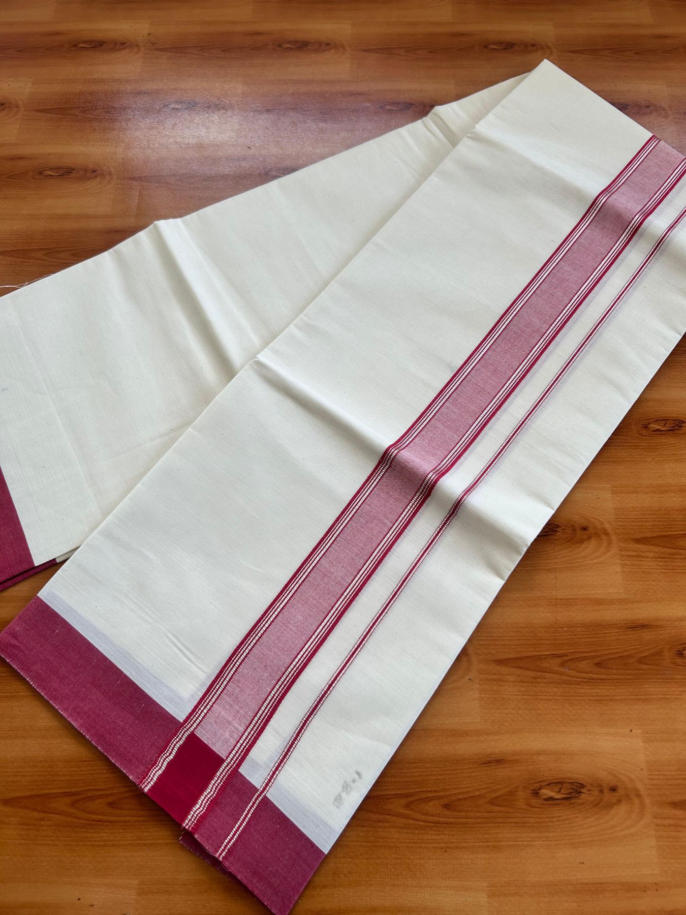 Short Dhoti Special - Off White (Unbleached) Single Mundu / Dhoti - KaithariKada Pure Cotton - 70x30 - 45 inch Height 1.80 m Length - 1.25 inch Maroon shaded Silver striped kara - 8 KK5494 PMC