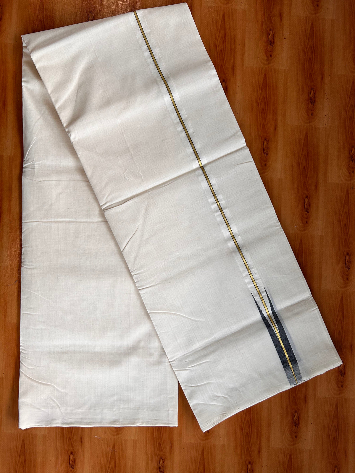 Off White (Unbleached) Double Mundu/Dhoti - 25% Discount!! Unakkupaav Kerala Handloom 100% Pure Cotton - 100X80 - 1 inch Puliyilakkara Gold Kasav Black Chutty 4 mtr (8.5 Muzham) - 10 KK5538 REA