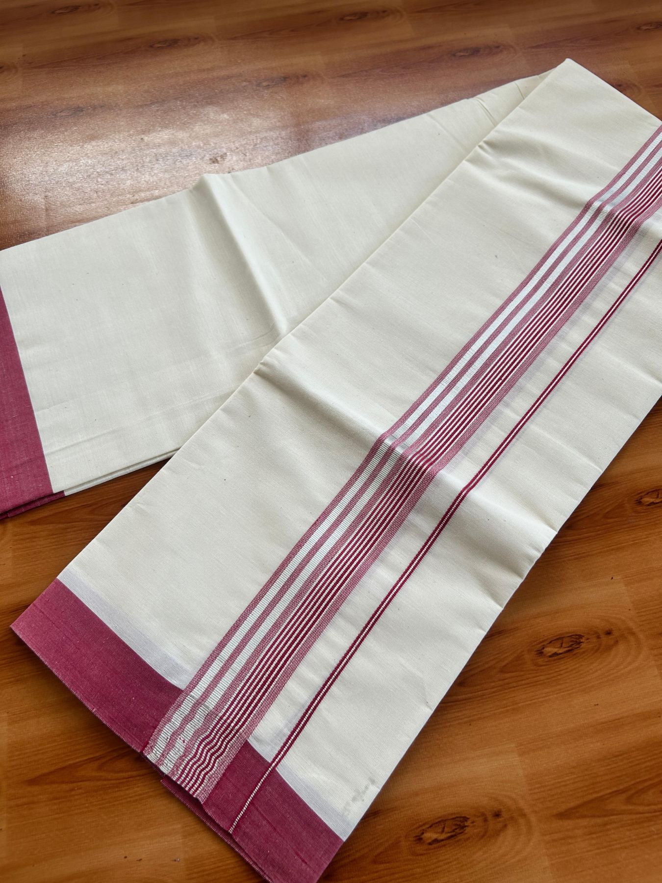 Short Dhoti Special - Off White (Unbleached) Single Mundu / Dhoti - KaithariKada Pure Cotton - 70x30 - 45 inch Height 1.80 m Length - 1.25 inch Maroon shaded Silver striped kara - 7 KK5494 PMC