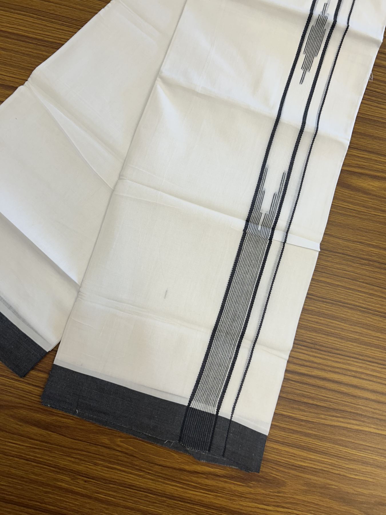 20% Discount ! Kaitharikada Balaramapuram 100% Cotton Pure White Double Mundu/Dothi - 100x80 - 1.5 inch Black Stripes Design Kara 3.80 mtr (8 muzham) - 22 KK5319 THI