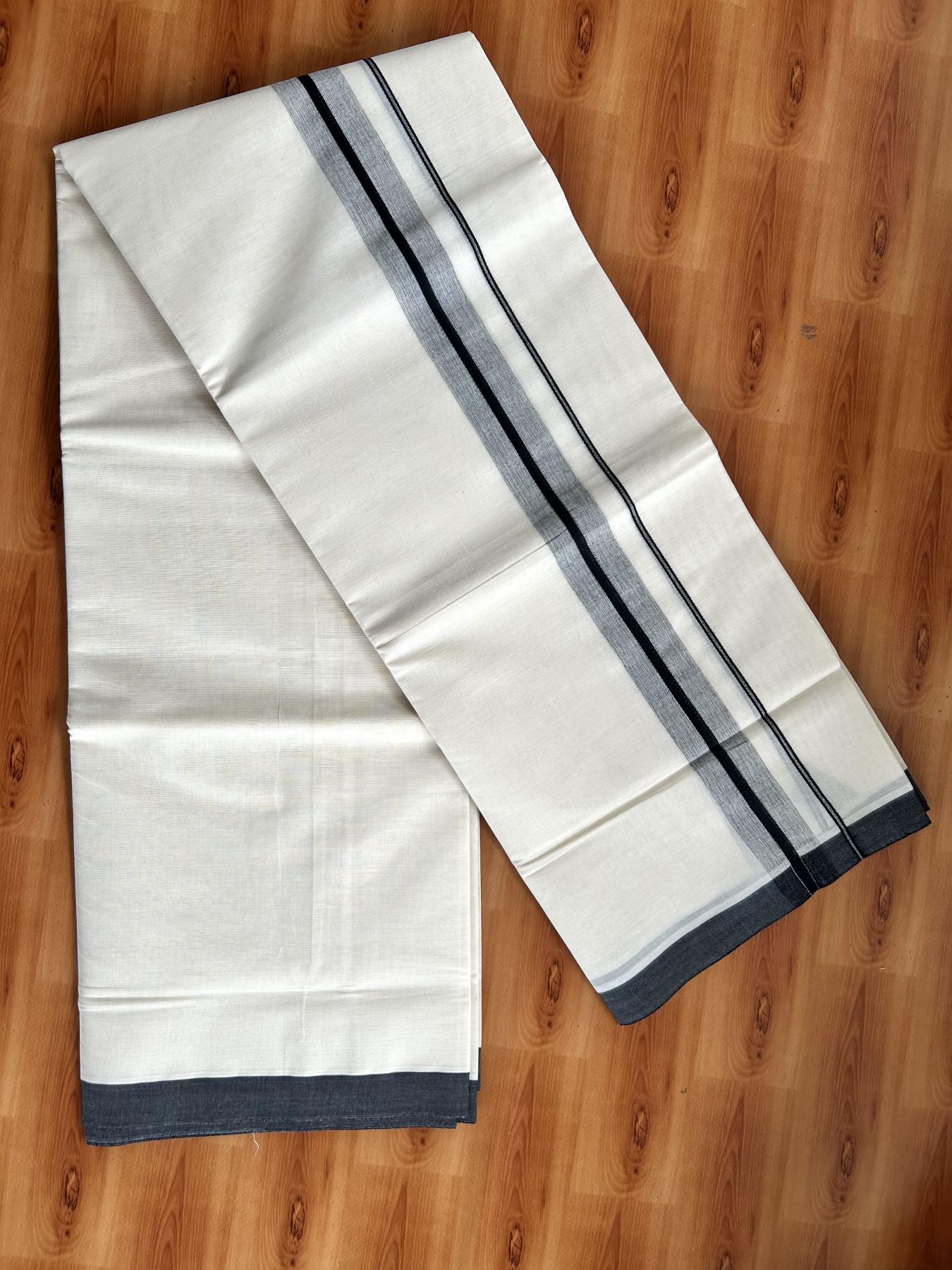 Double Off White Mundu/Dhoti- 20% Discount! KaithariKada Pure Cotton - 60s - 1.75 inch Black Shaded Kara 4 mtr (8.5 muzham) - 95 KK5460 PMC