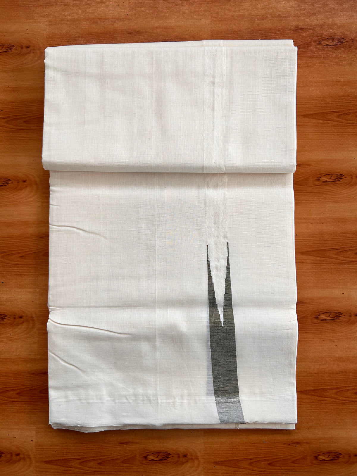Off White - (Unbleached) Double Mundu/Dhoti - 25% Discount!! Unakkupaav Kerala Handloom 100% Pure Cotton - 100X80 - 1 inch Puliyilakkara Olive Green chutty 3.80 mtr & 4 mtr - 9 KK5538 REA