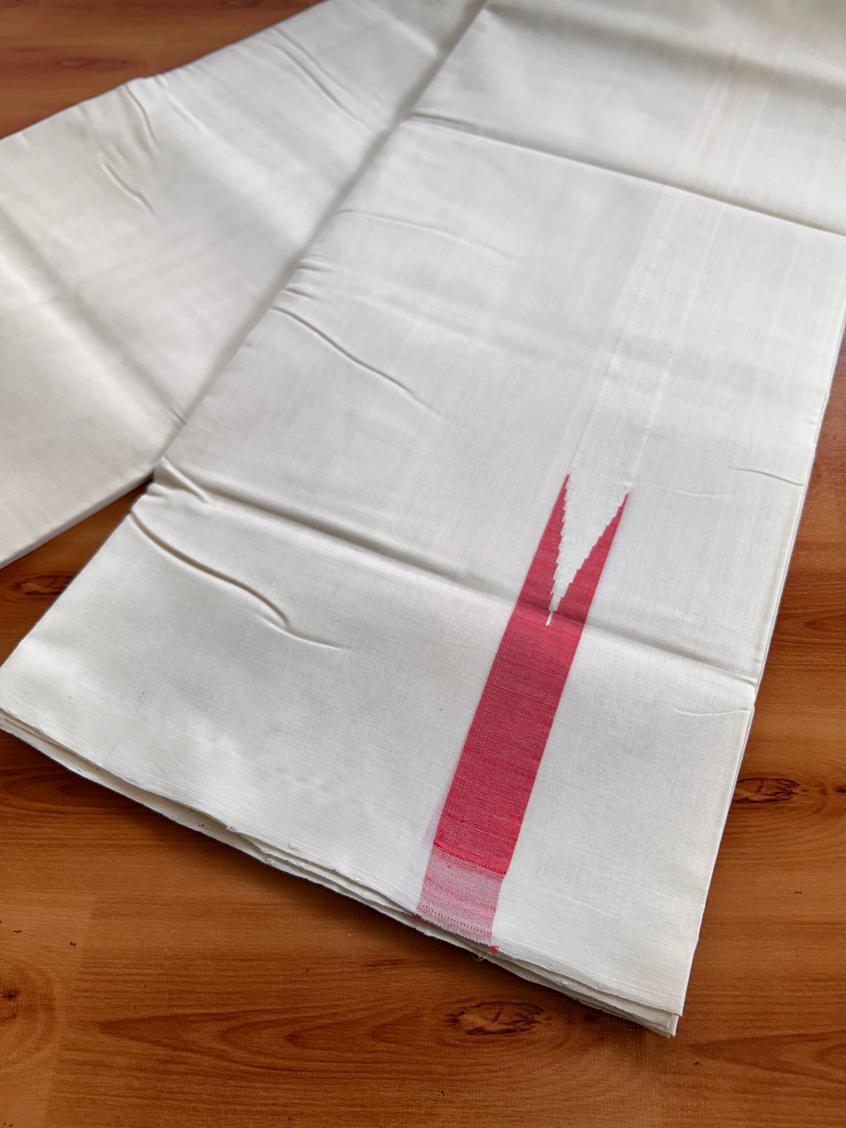 Off White (Unbleached) Double Mundu/Dhoti - 25% Discount!! Unakkupaav Kerala Handloom 100% Pure Cotton - 100X80 - 1 inch Puliyilakkara Reddish Peach Chutty 4 mtr (8.5 Muzham) - 7 KK5538 REA