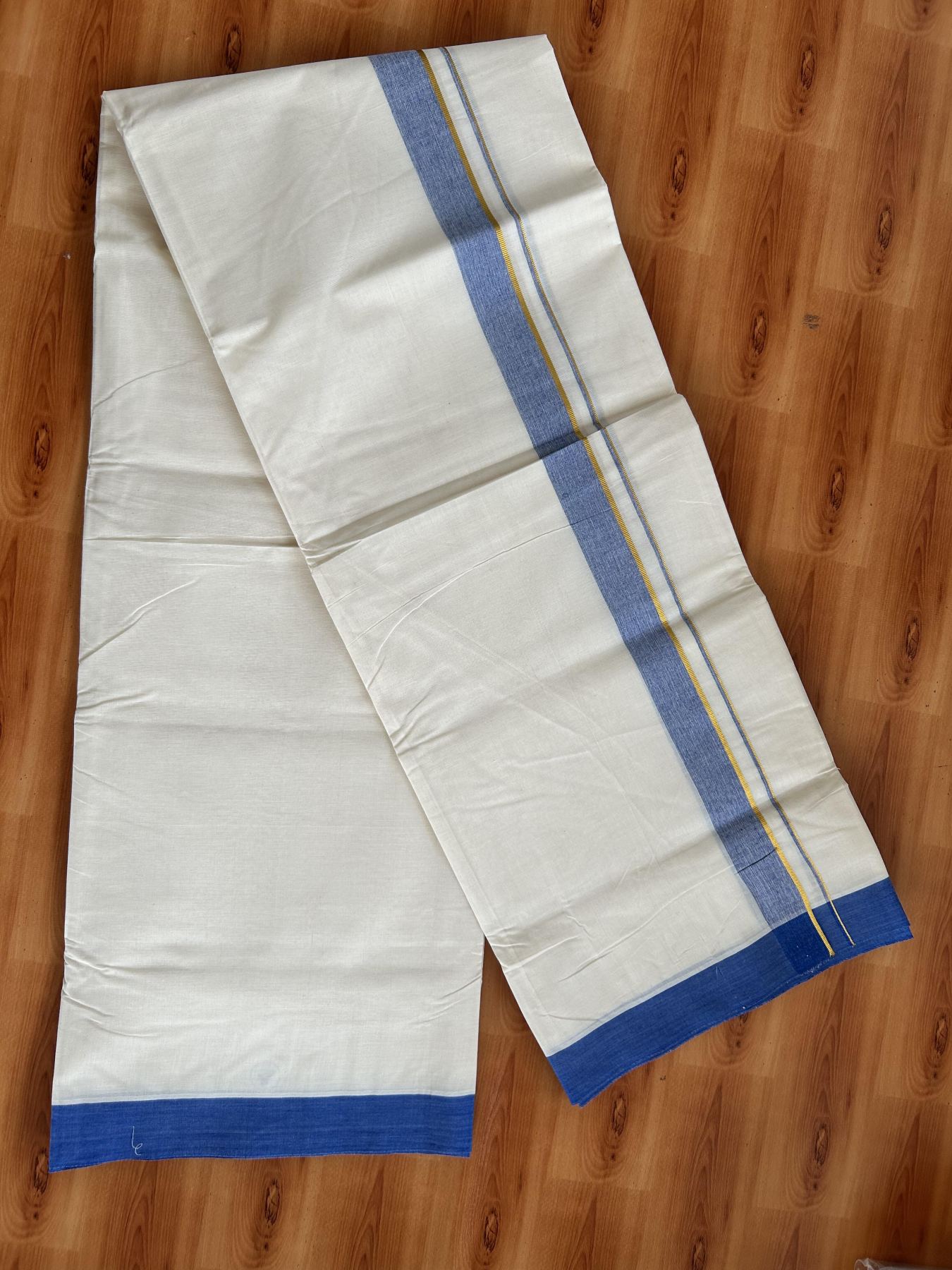 Double Off White (Unbleached) Mundu/Dhoti - 20% Discount! Kaitharikada Pure Cotton - 80x80 - 1.25 Inch Gold Kasav & Blue Shaded Kara 4 mtr (8.5 muzham) - 10 KK5465 MRH