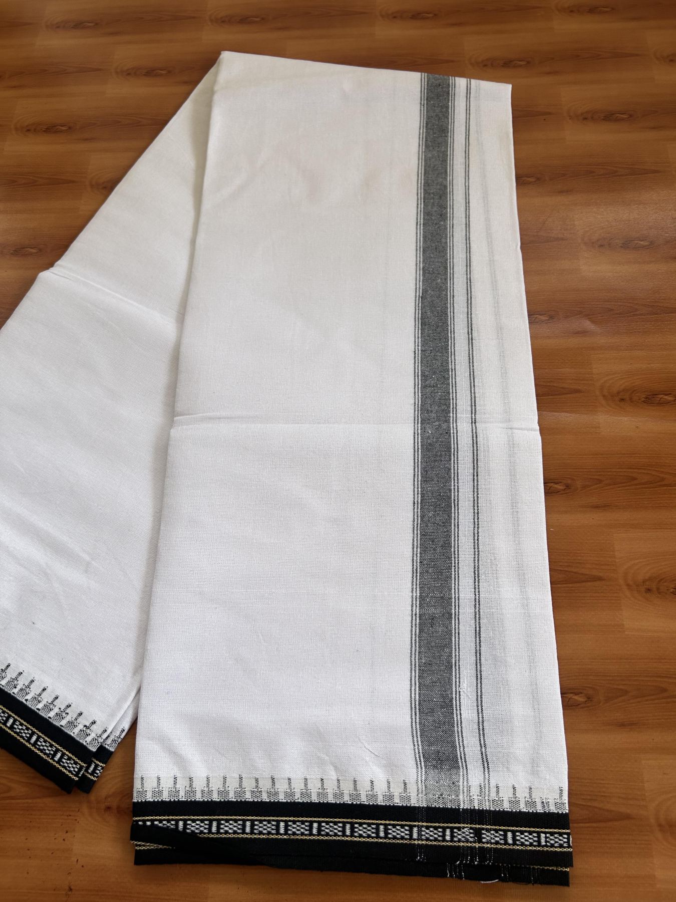 Premium Kathar Type Mercerised Pure Cotton Single Mundu Kaitharikada Special - Kaily / Lungi -2/ 40s - 1.75 inch Black Striped kara with White colour Body Kuppadam Border 2.25 mtr (4.82 muzham) - 5 KK8053 KUT