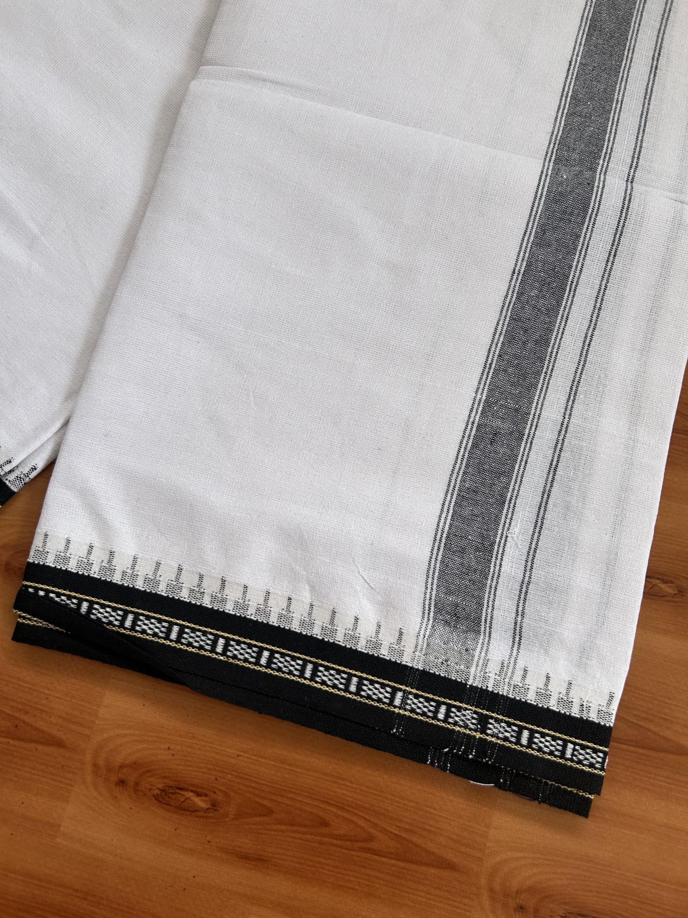 Premium Kathar Type Mercerised Pure Cotton Single Mundu Kaitharikada Special - Kaily / Lungi -2/ 40s - 1.75 inch Black Striped kara with White colour Body Kuppadam Border 2.25 mtr (4.82 muzham) - 5 KK8053 KUT