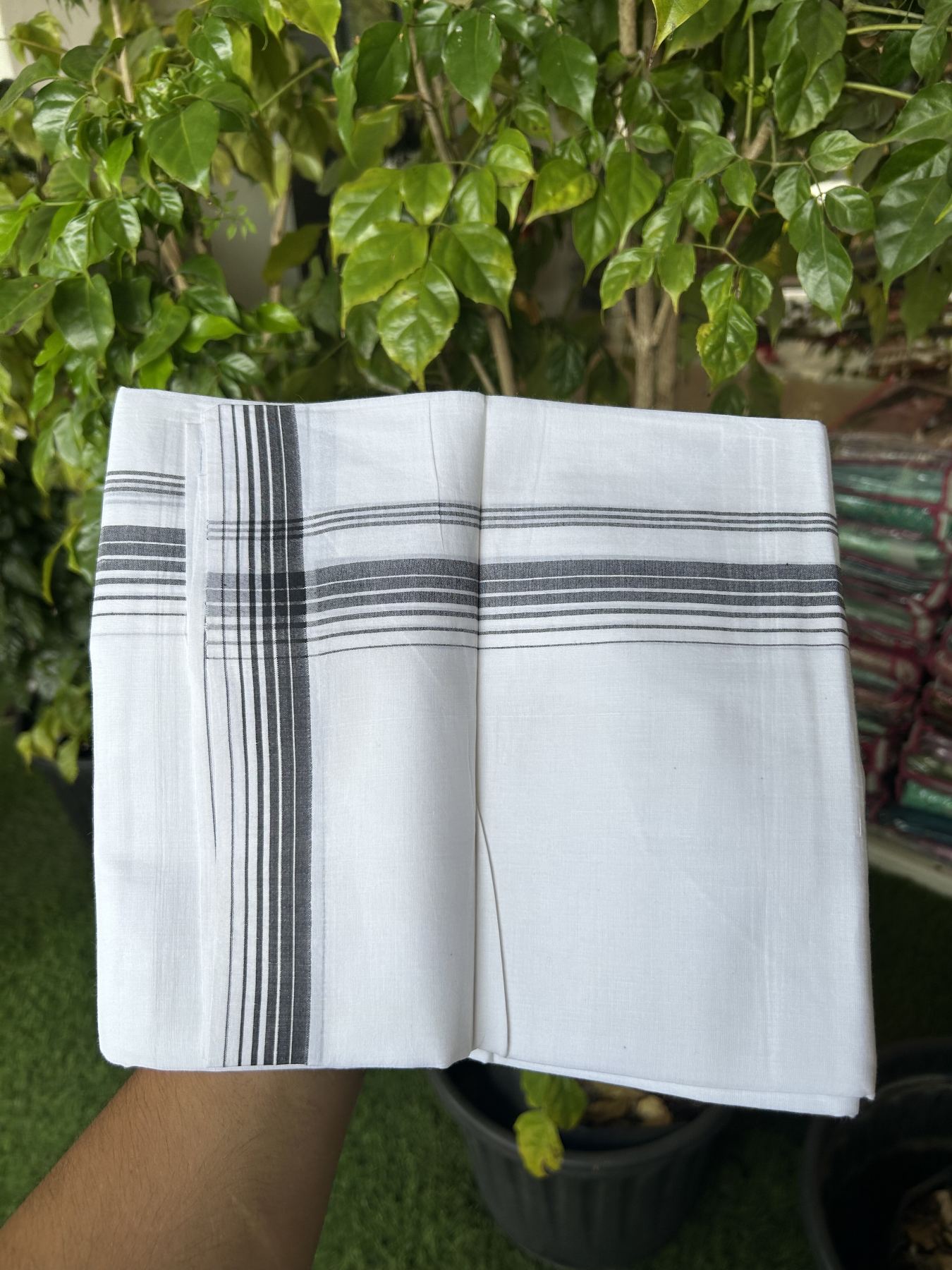 20% Discount ! Kaitharikada Balaramapuram 100% Cotton Pure White Double Mundu/Dothi - 100x80 - 1.25 inch Black Shaded Striped Kara 3.80 mtr (8 muzham) - 1 KK5319 THI