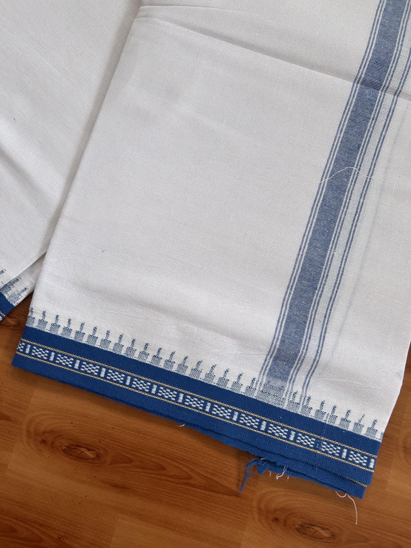 Premium Kathar Type Mercerised Pure Cotton Single Mundu Kaitharikada Special - Kaily / Lungi -2/ 40s - 1.75 inch Denim Blue Striped kara with White colour Body Kuppadam Border 2.25 mtr (4.82 muzham) - 4 KK8053 KUT