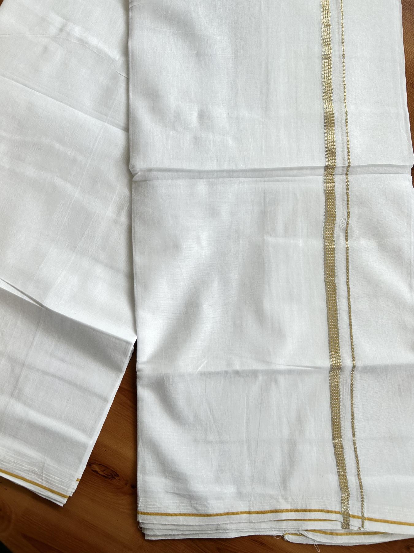 Double Pure White Mundu/Dothi - 20% Discount!! Kaitharikada Balaramapuram Pure Cotton 100x80 - 0.5 cm Silver Kasav & Yellow Design Kara - 3.90 mtr (8 muzham) - 44 KK5416 GAN