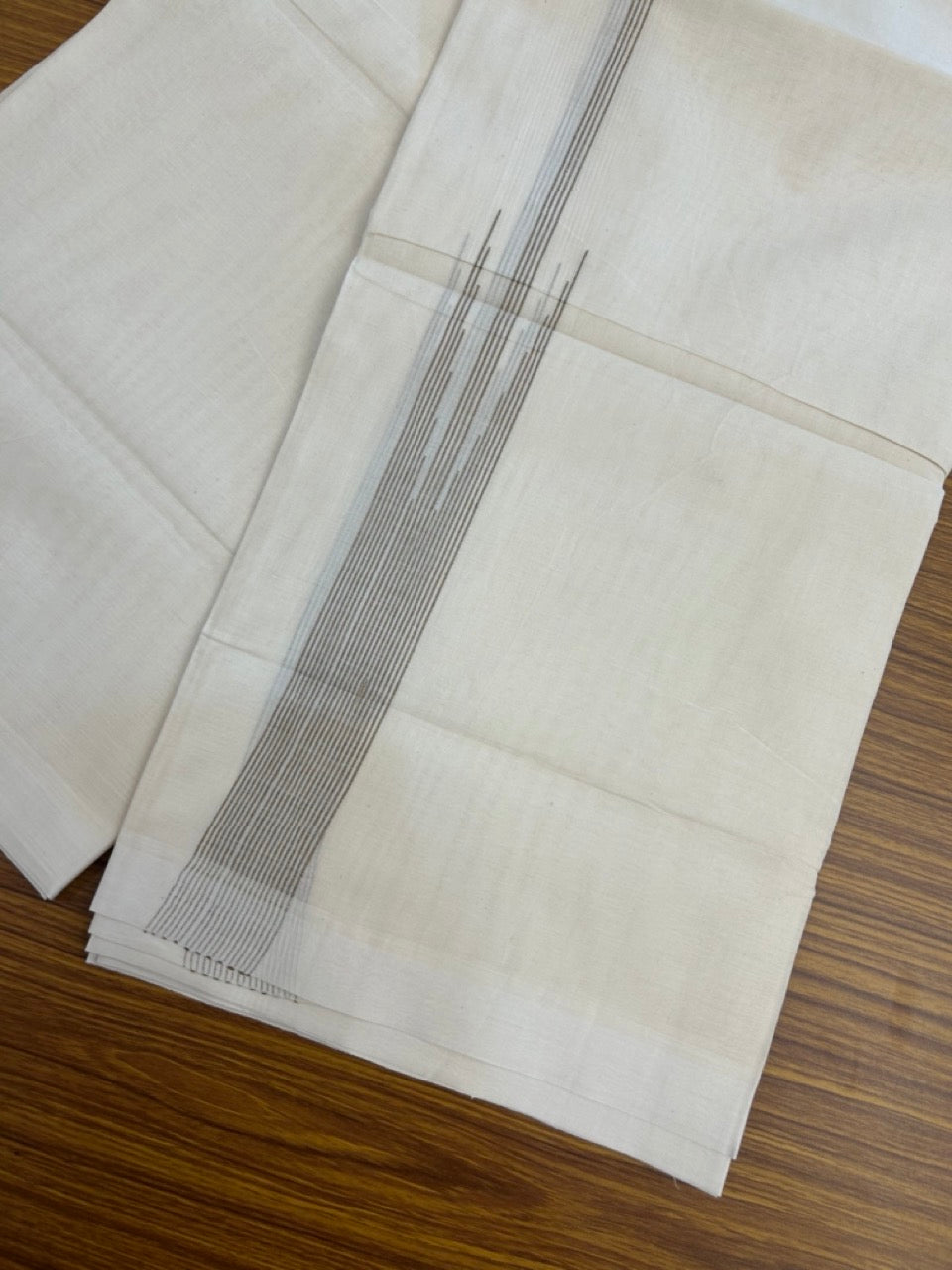 20% Discount! KaithariKada Balaramapuram 100% Cotton Double off white (Unbleached) Mundu/Dhoti - 100X80 - 1.5 inch Brown Striped chutty Kara 4 mtr (8.5 Muzham) - 63 KK5283 PMC